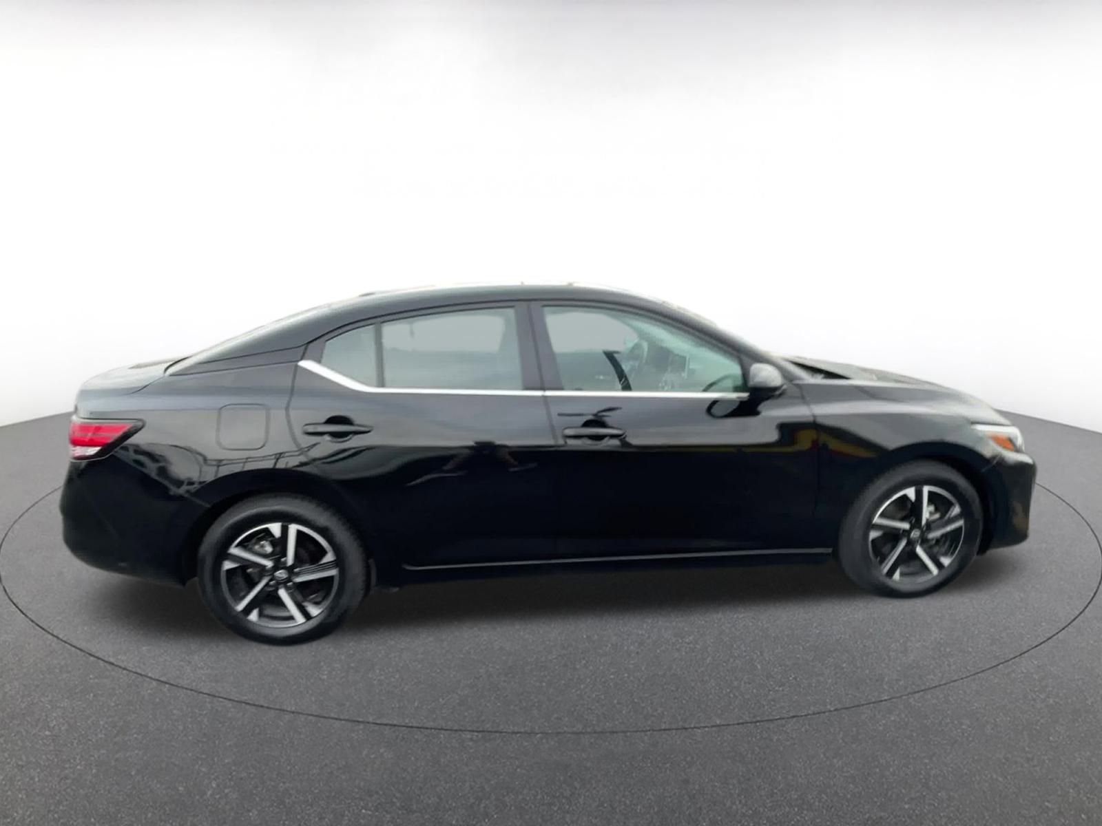 Thumbnail: 2024 Nissan Sentra - 16