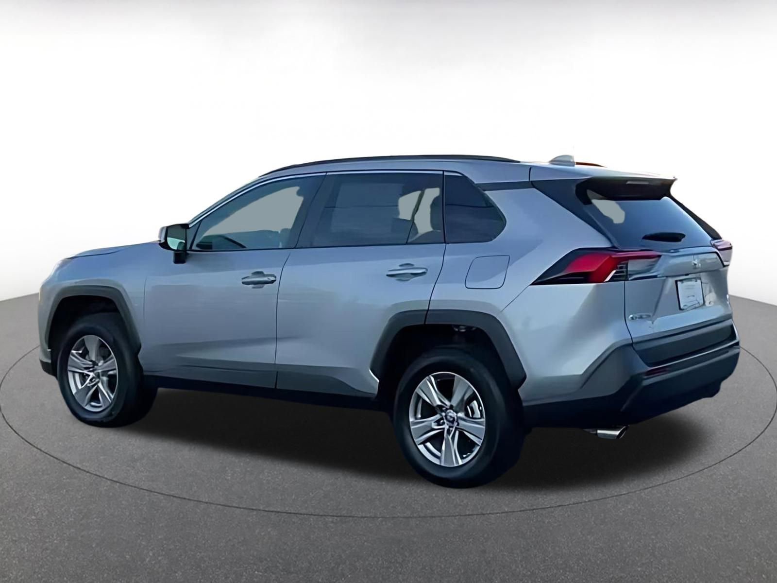 Thumbnail: 2025 Toyota RAV4 - 10