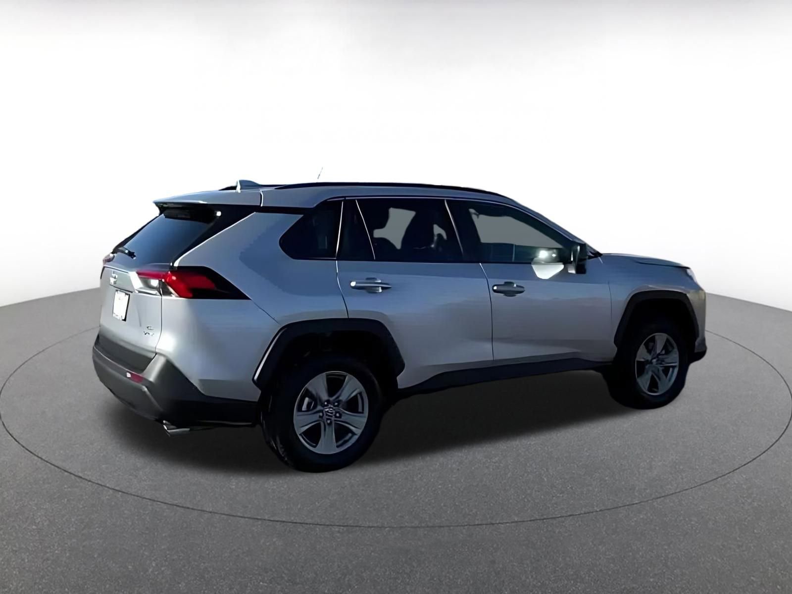 Thumbnail: 2025 Toyota RAV4 - 12