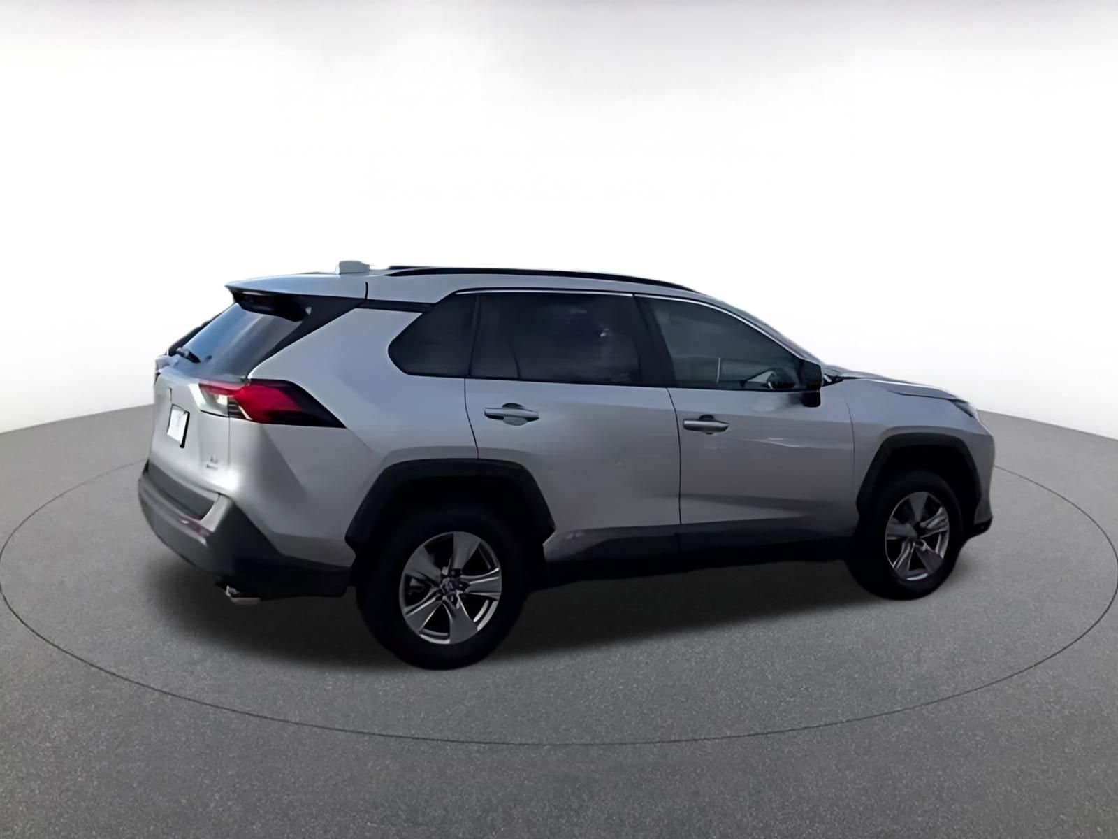 Thumbnail: 2025 Toyota RAV4 - 12