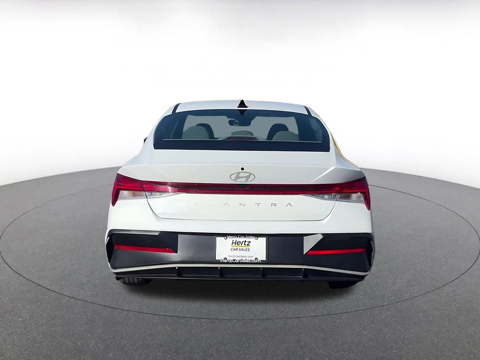 Thumbnail: 2025 Hyundai Elantra - 12