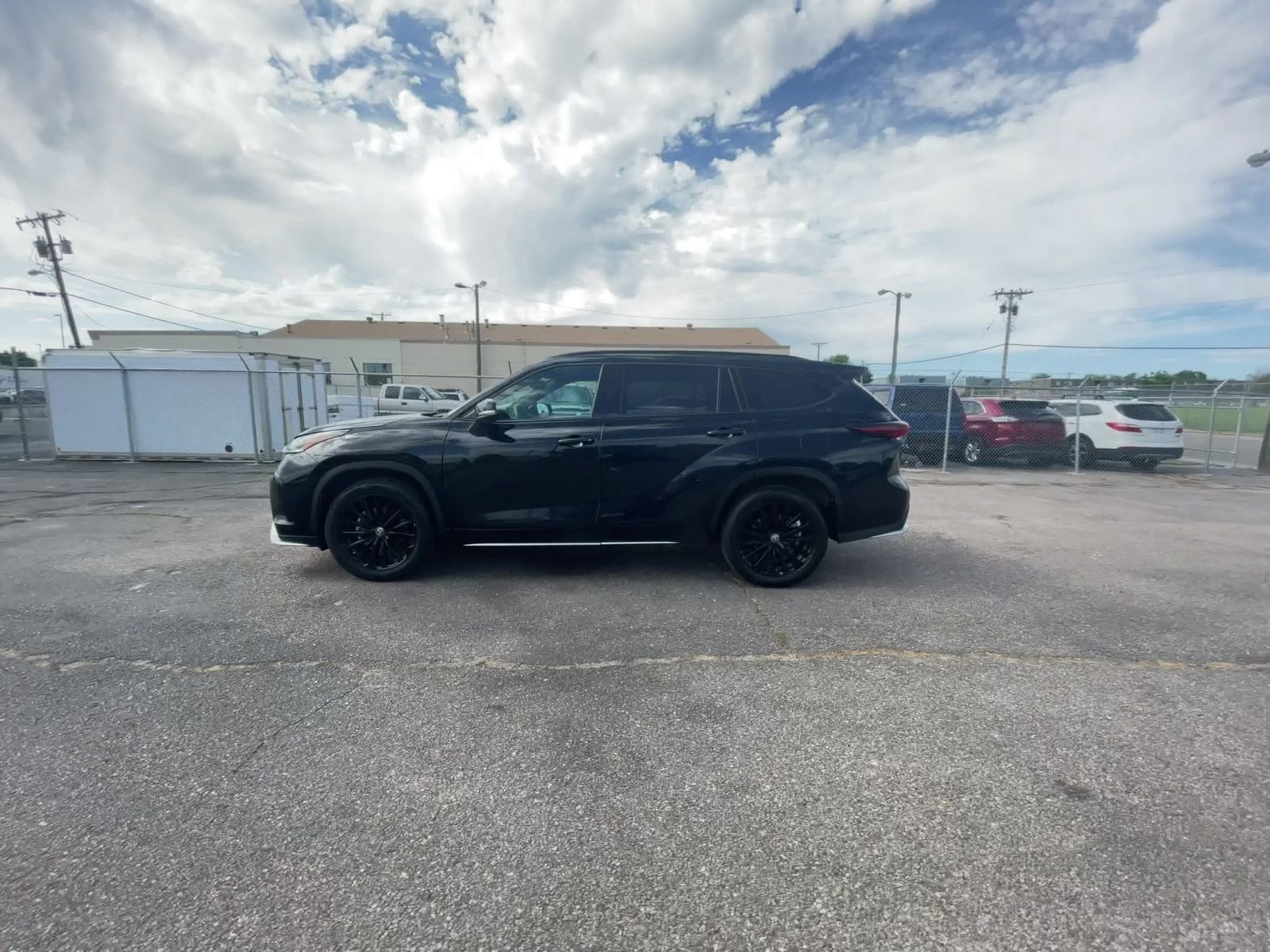 2024 Toyota Highlander XSE 16