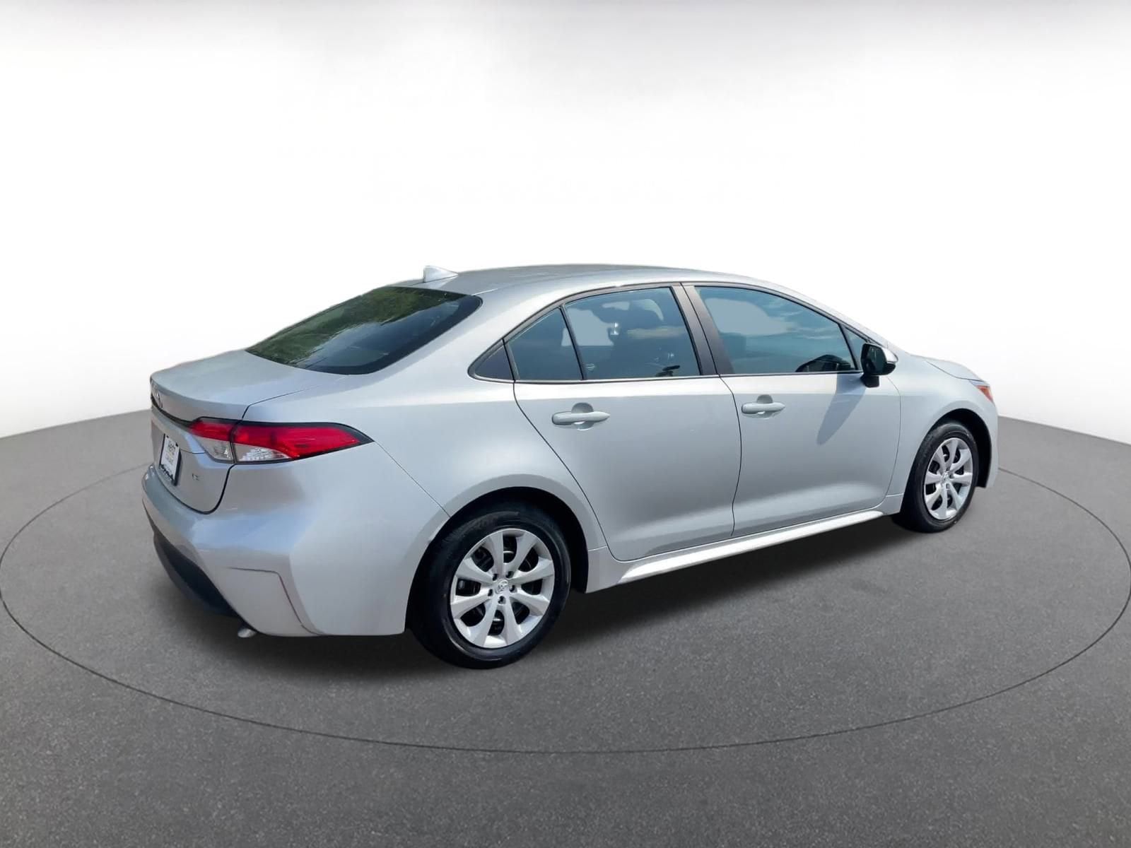 Thumbnail: 2024 Toyota Corolla - 15