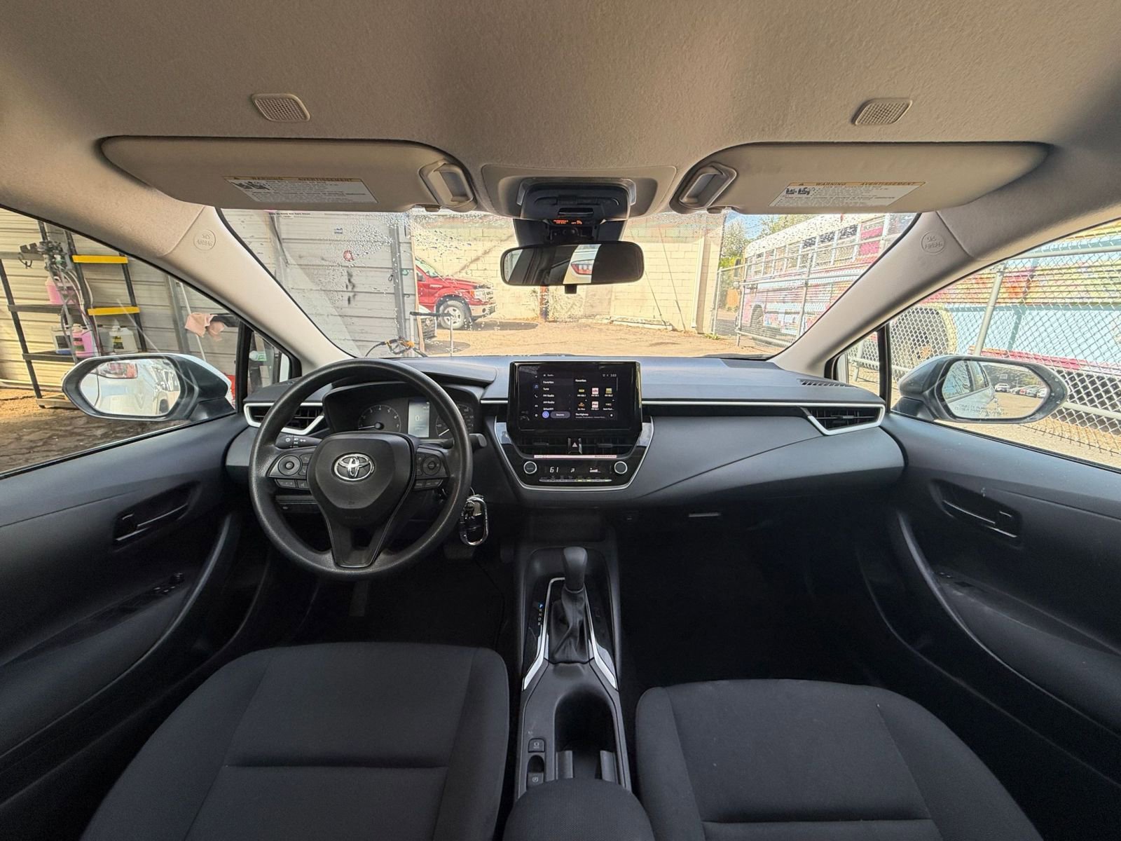 Thumbnail: 2025 Toyota Corolla - 31