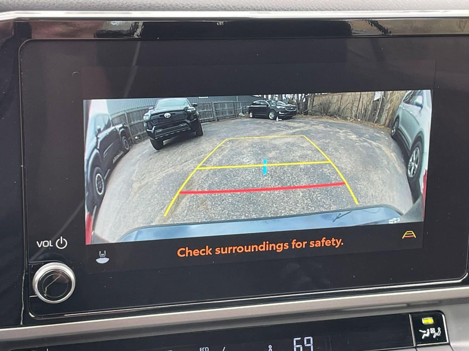 Thumbnail: 2025 Toyota Camry - 24