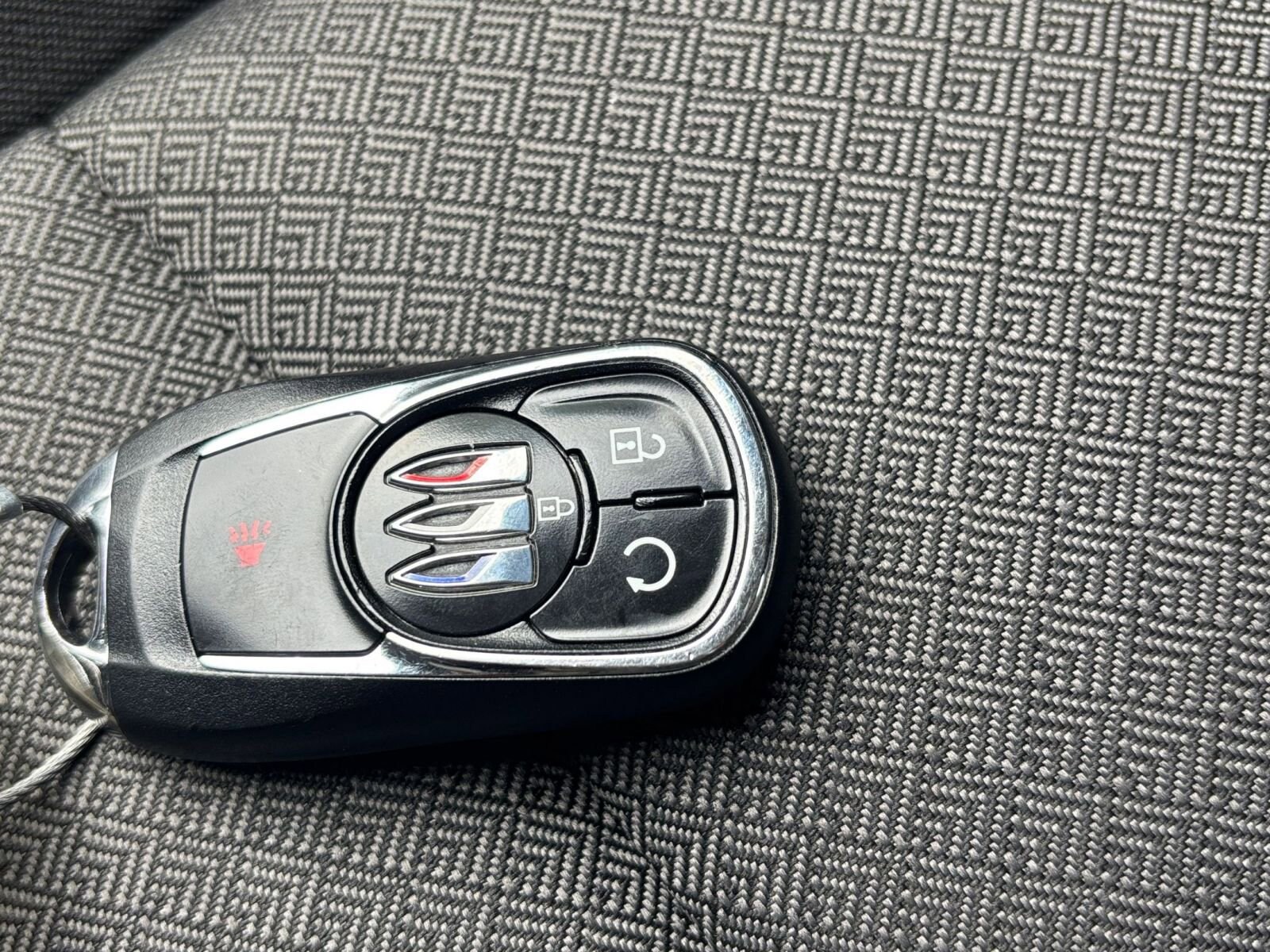 Thumbnail: 2025 Buick Encore GX - 20