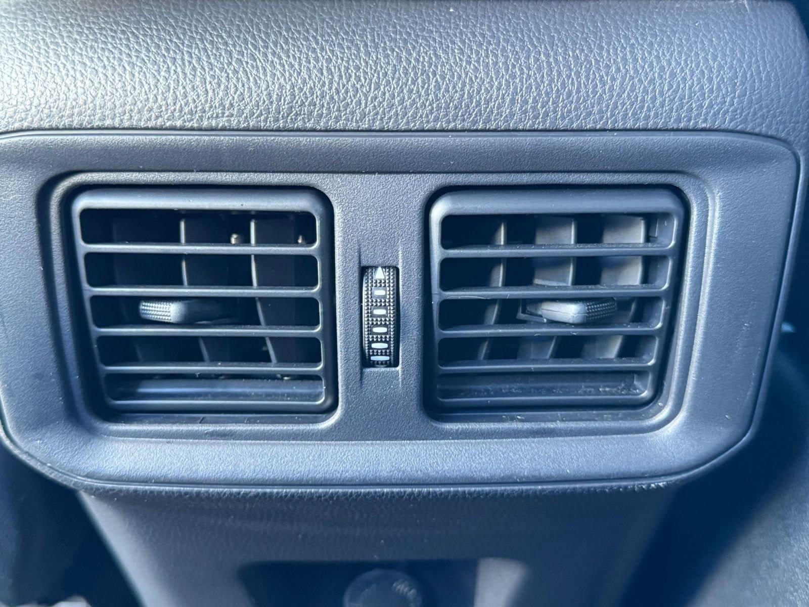 Thumbnail: 2025 Toyota RAV4 - 23