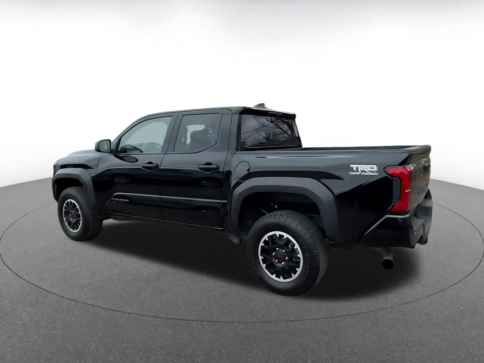 Thumbnail: 2025 Toyota Tacoma - 10