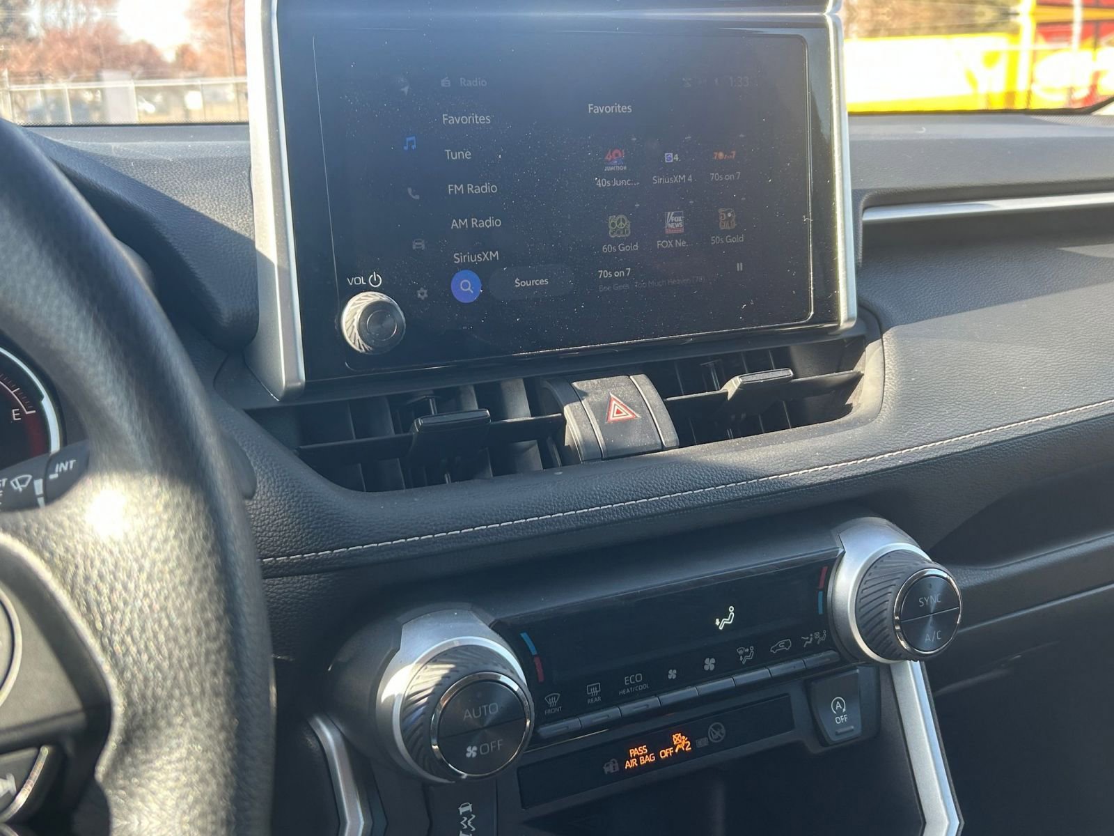 Thumbnail: 2025 Toyota RAV4 - 17