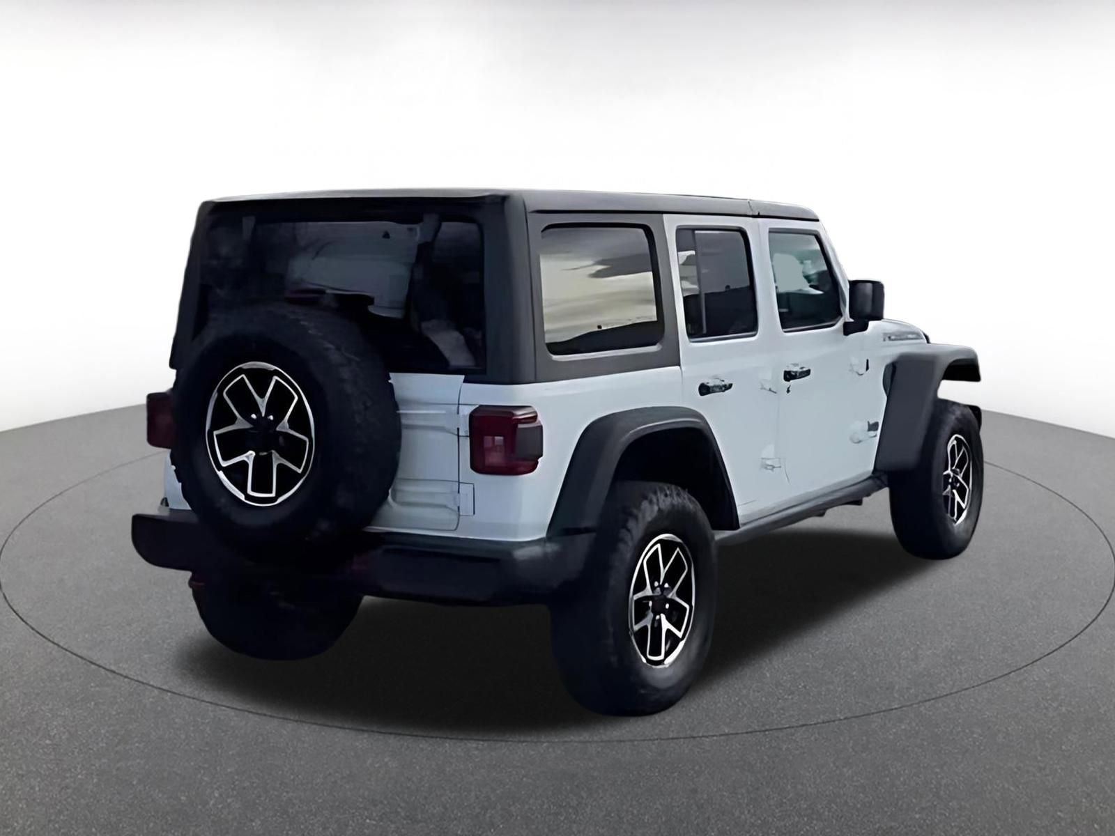 Thumbnail: 2025 Jeep Wrangler - 9