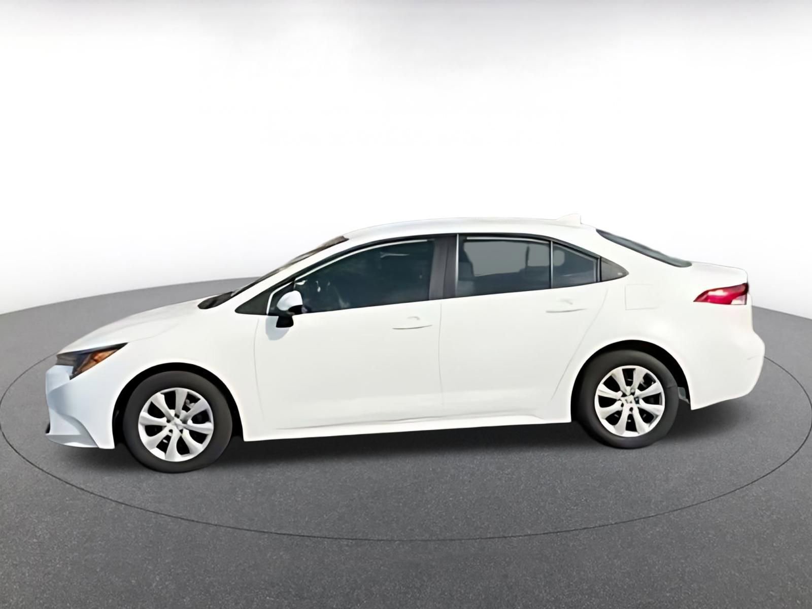 Thumbnail: 2025 Toyota Corolla - 12