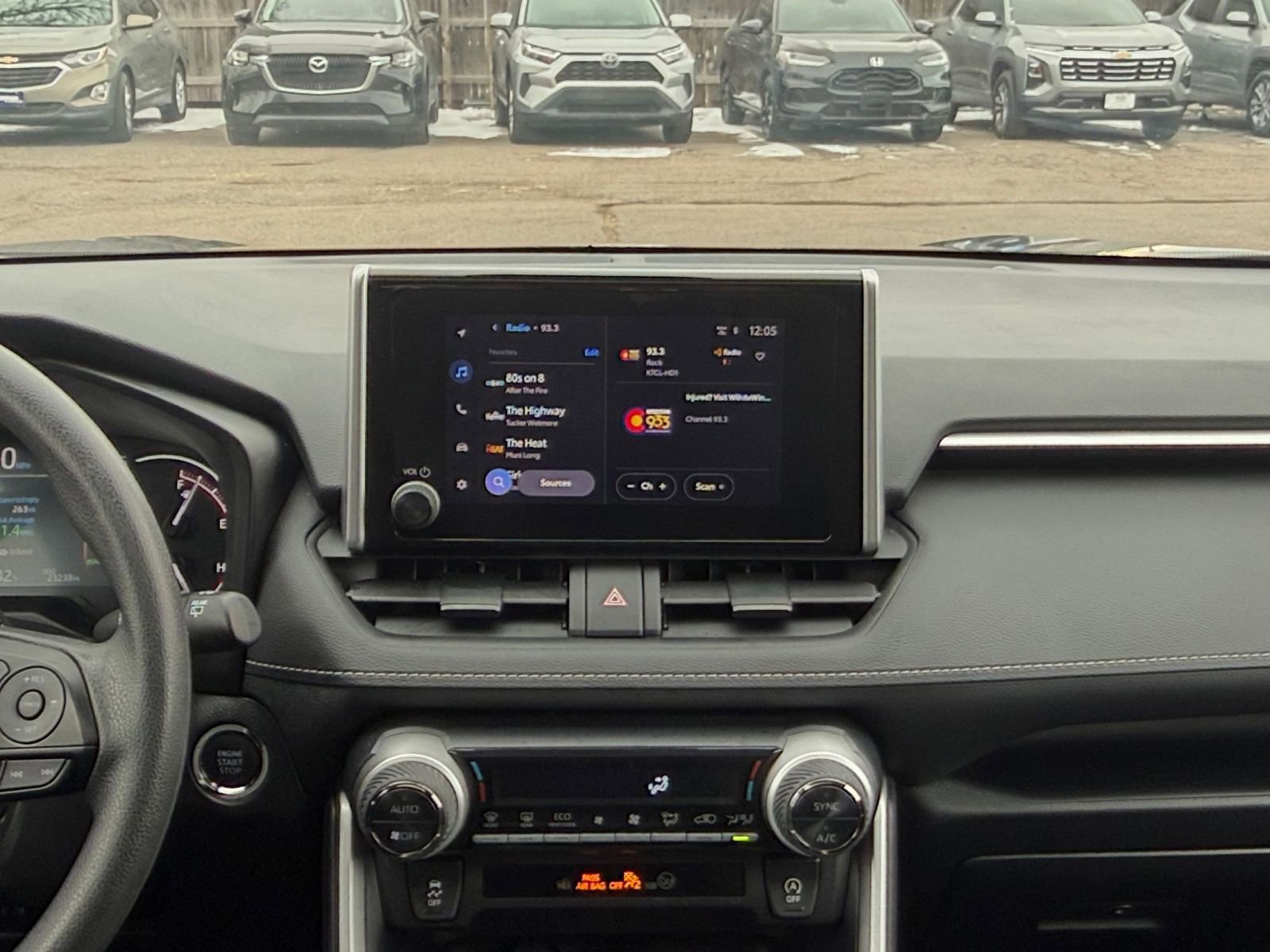 Thumbnail: 2025 Toyota RAV4 - 20