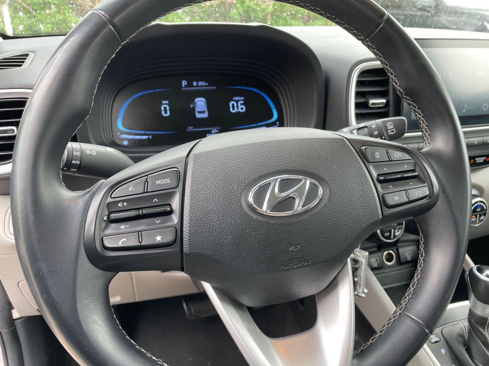 Thumbnail: 2023 Hyundai Venue - 26