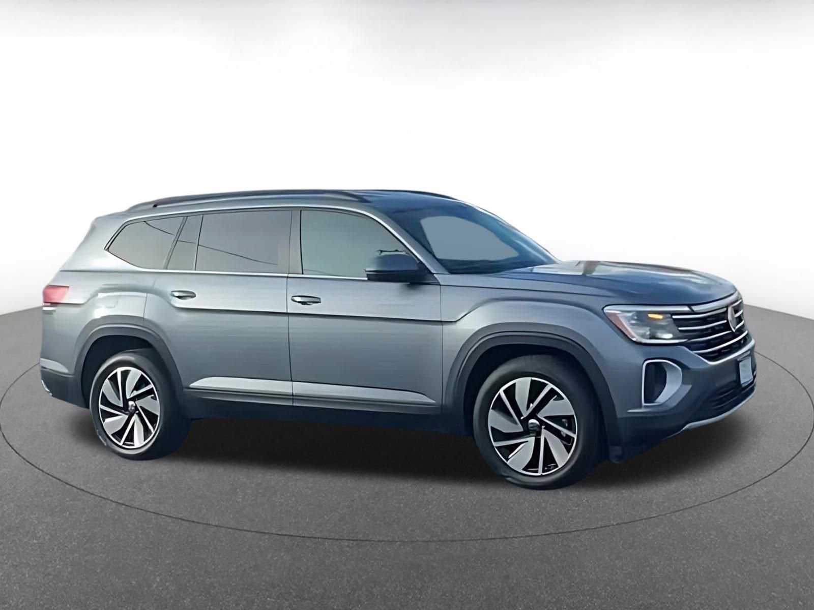 Thumbnail: 2024 Volkswagen Atlas - 12