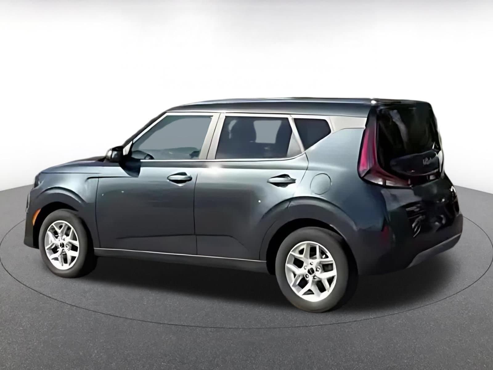 Thumbnail: 2025 Kia Soul - 9