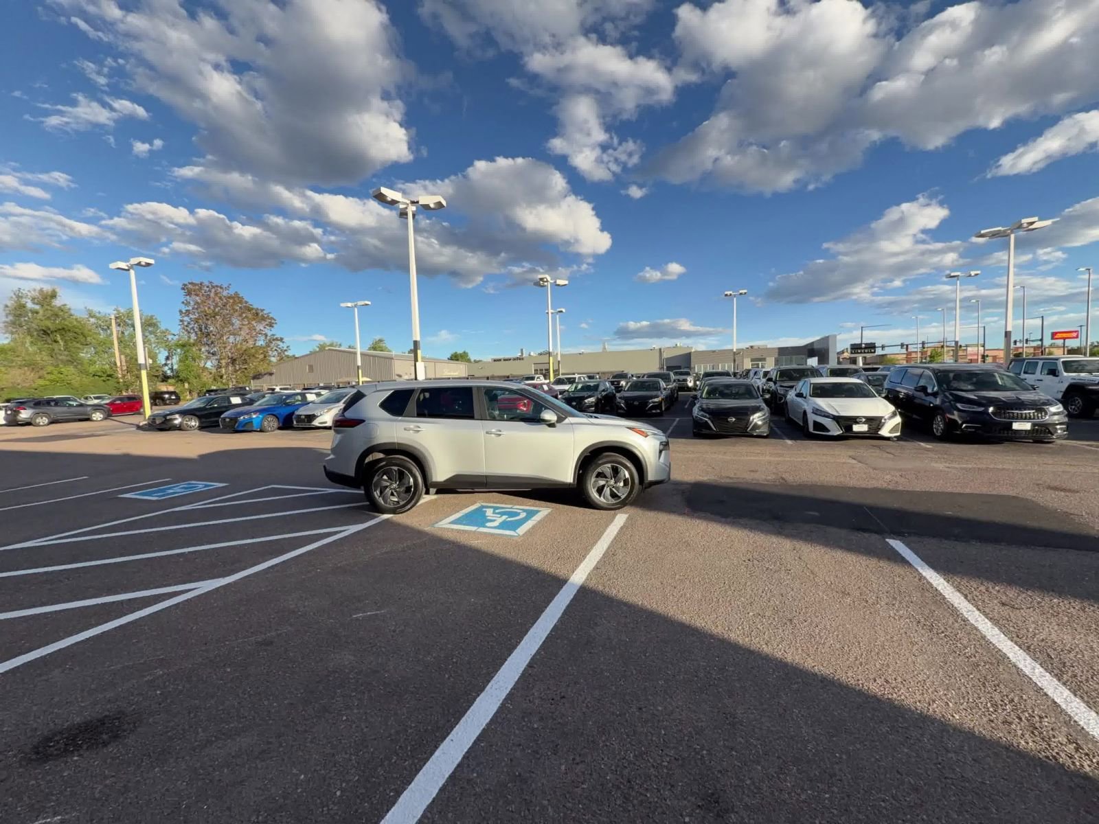 Thumbnail: 2025 Nissan Rogue - 9