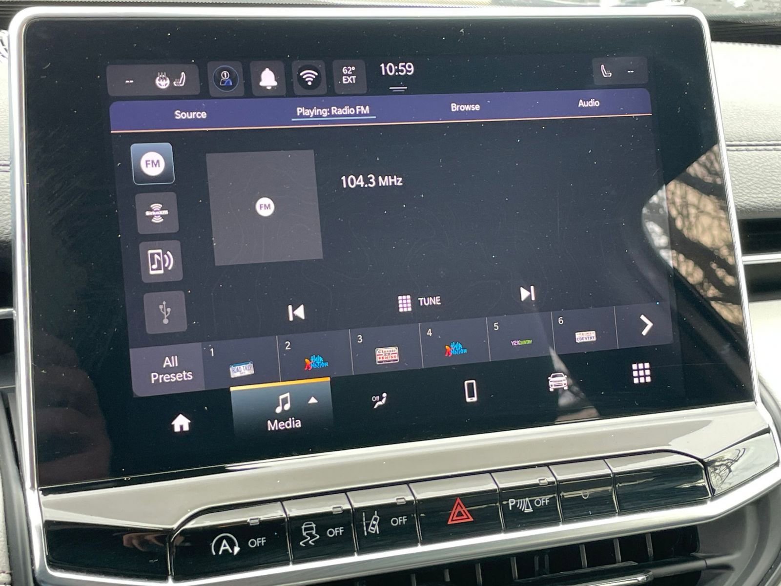 Thumbnail: 2025 Jeep Compass - 20