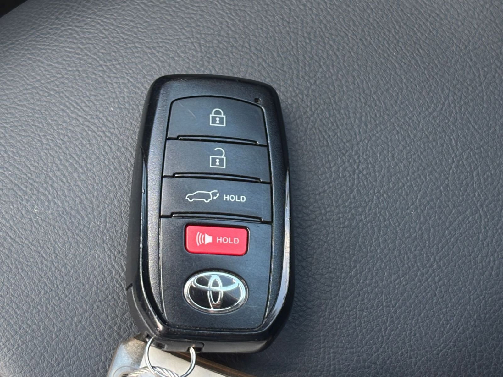 Thumbnail: 2025 Toyota Highlander - 20