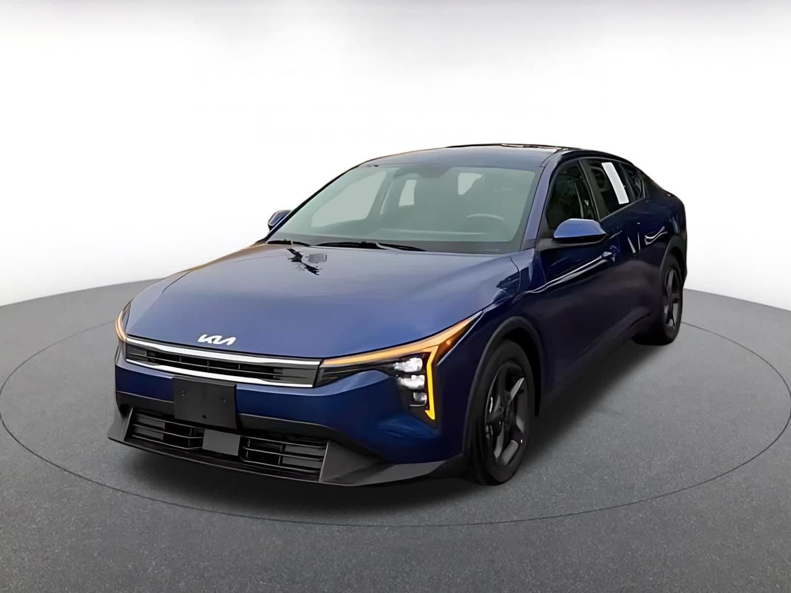 Thumbnail: 2026 Kia K4 - 3