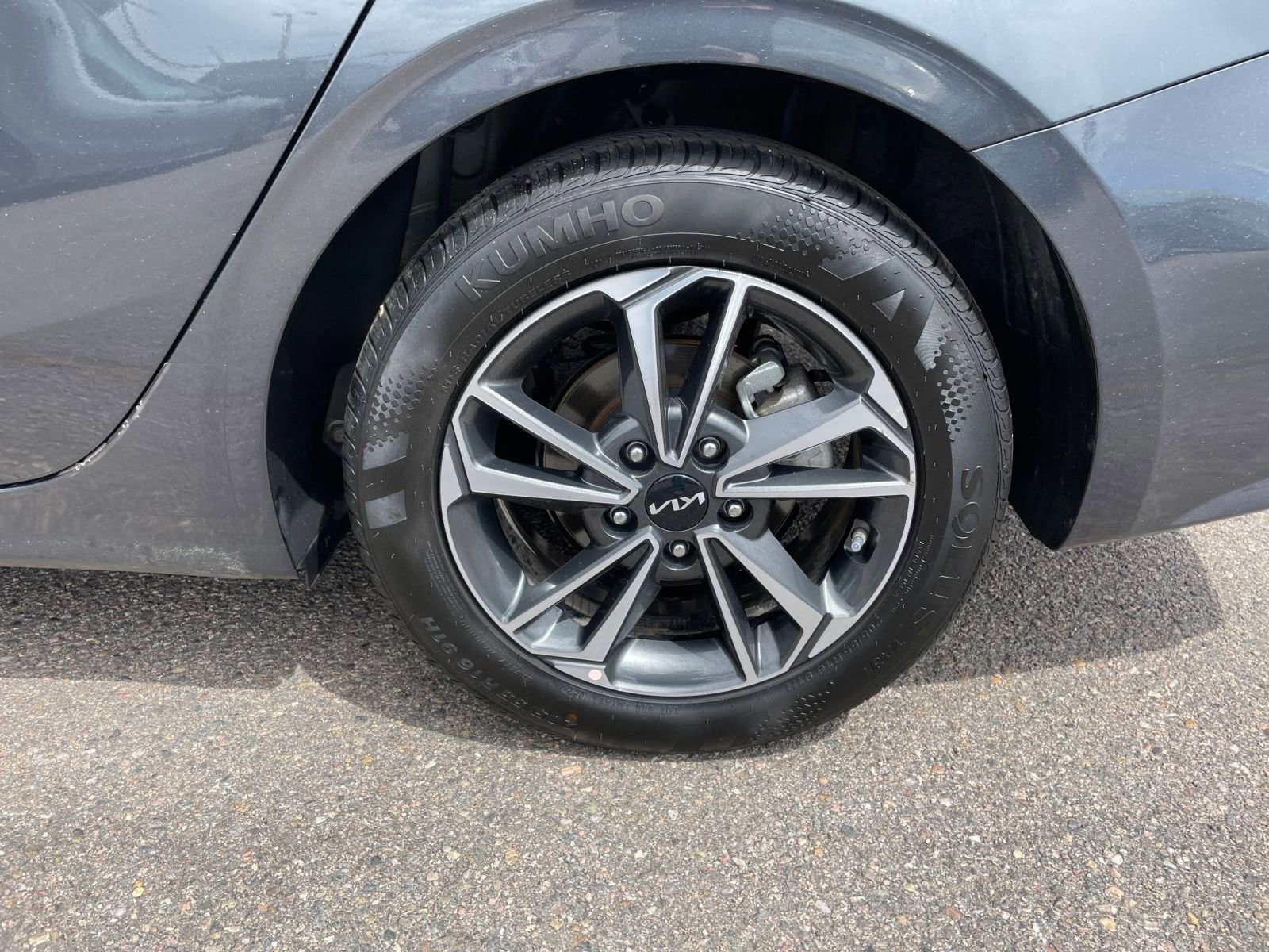 2024 Kia Forte LXS 28