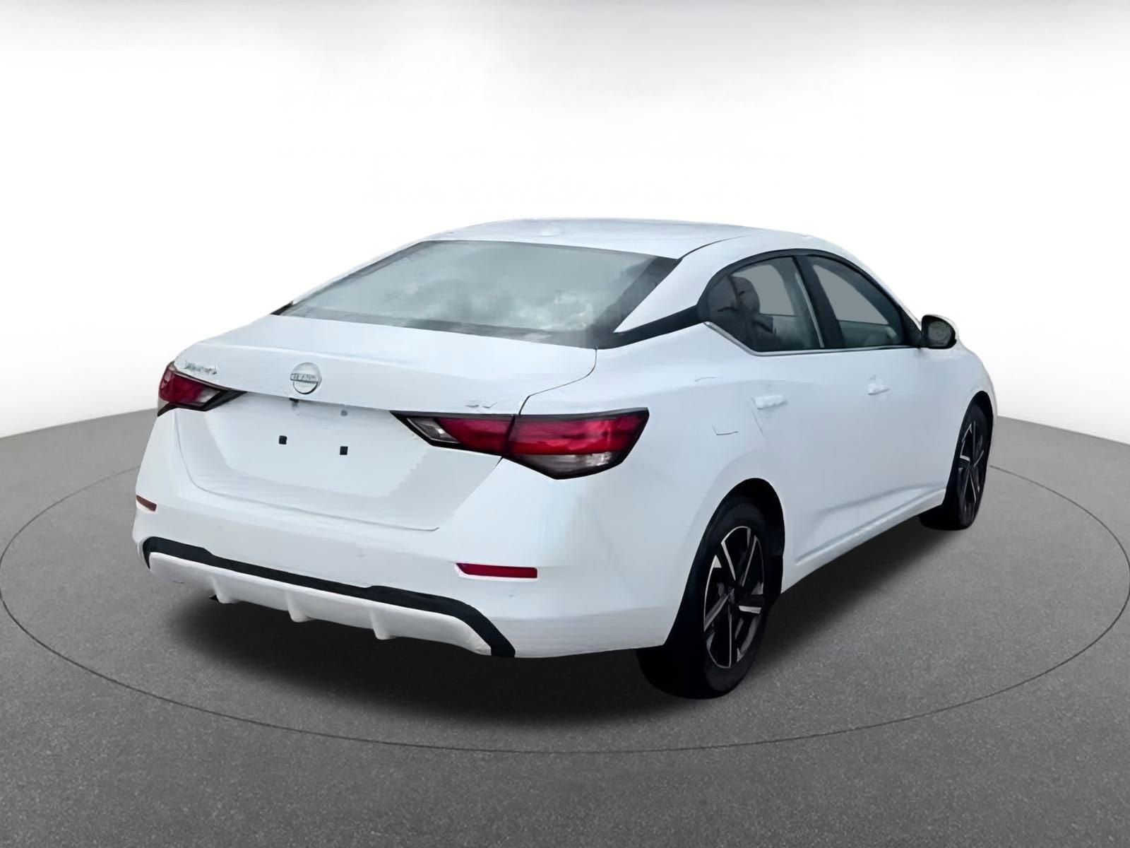 Thumbnail: 2024 Nissan Sentra - 11