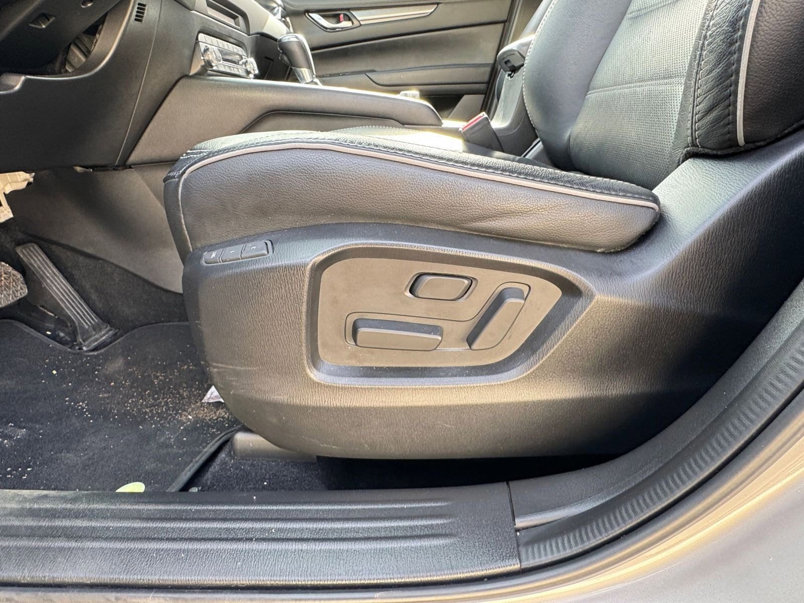 Thumbnail: 2025 Mazda CX-5 - 23