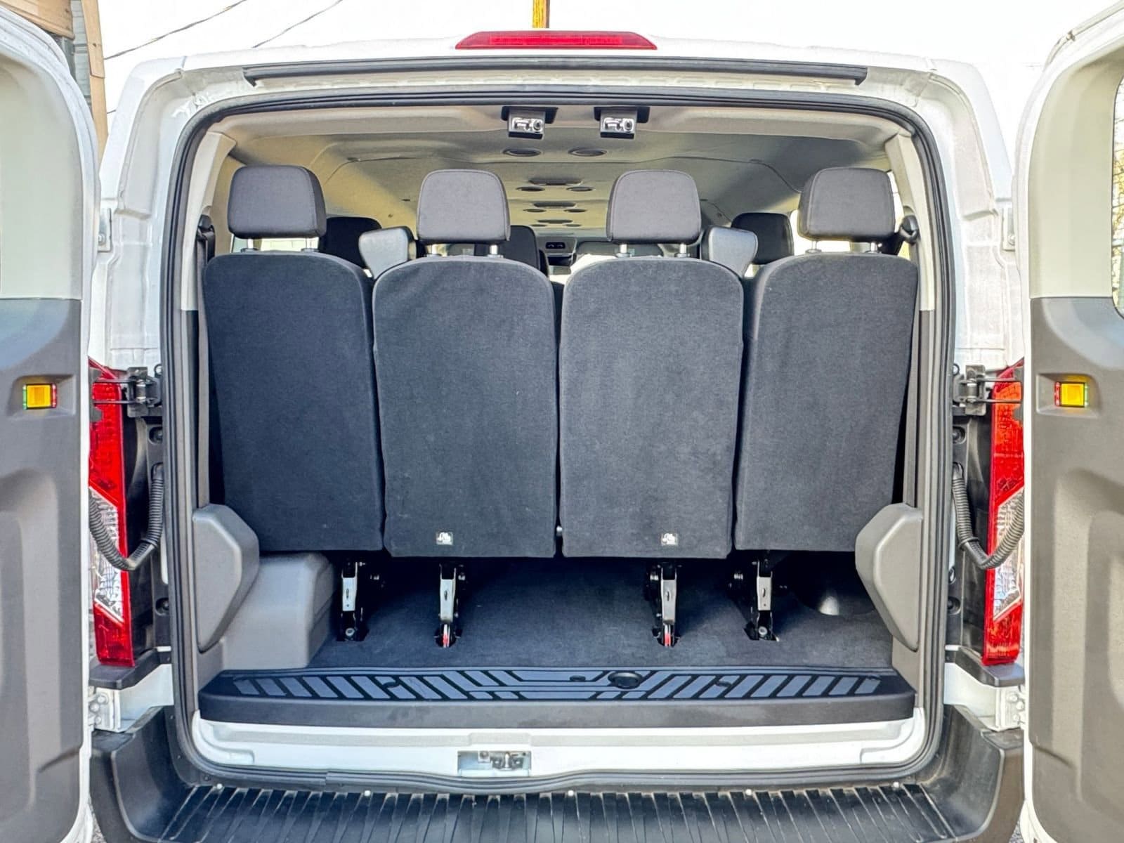 Thumbnail: 2024 Ford Econoline - 30