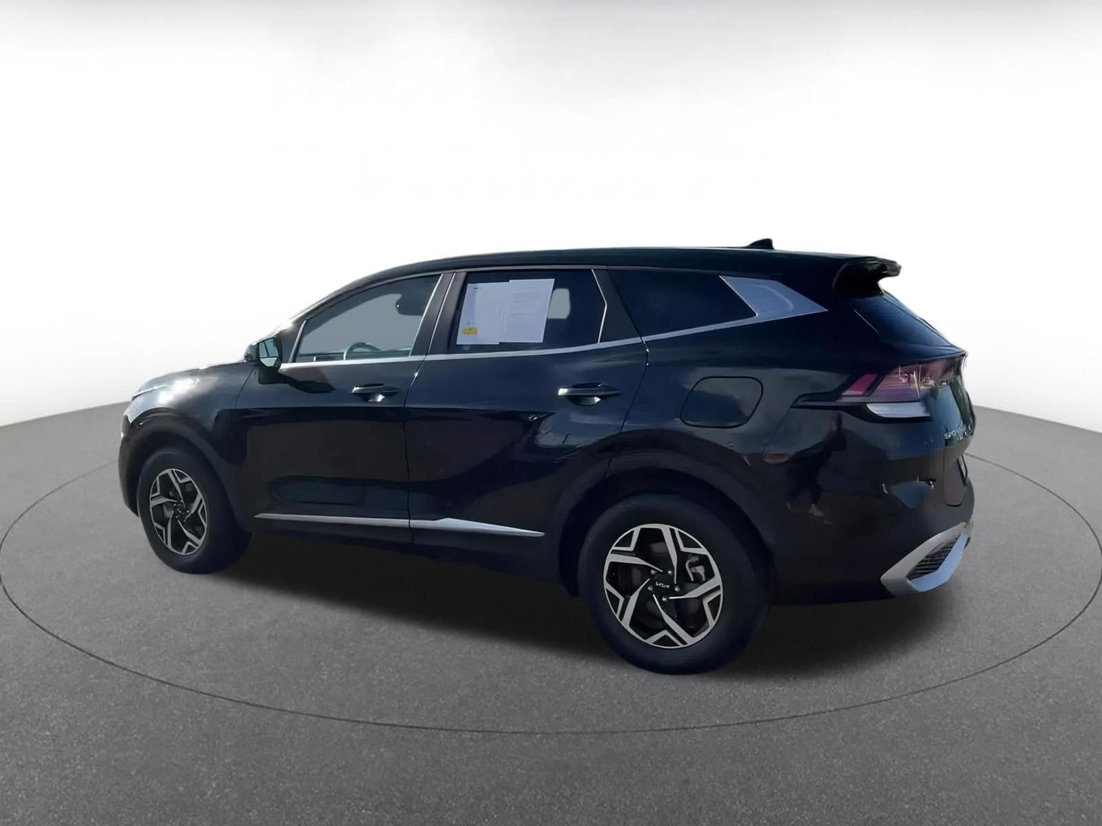 Thumbnail: 2024 Kia Sportage - 10