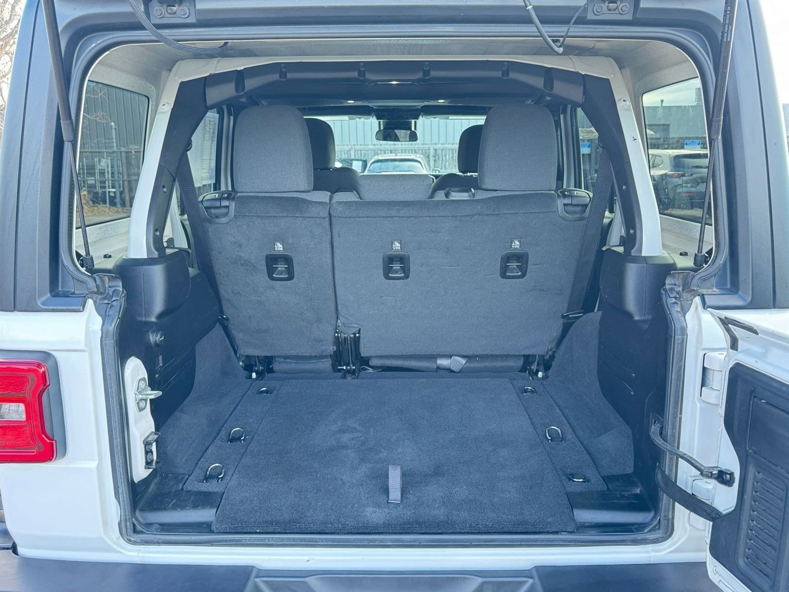 Thumbnail: 2025 Jeep Wrangler - 30