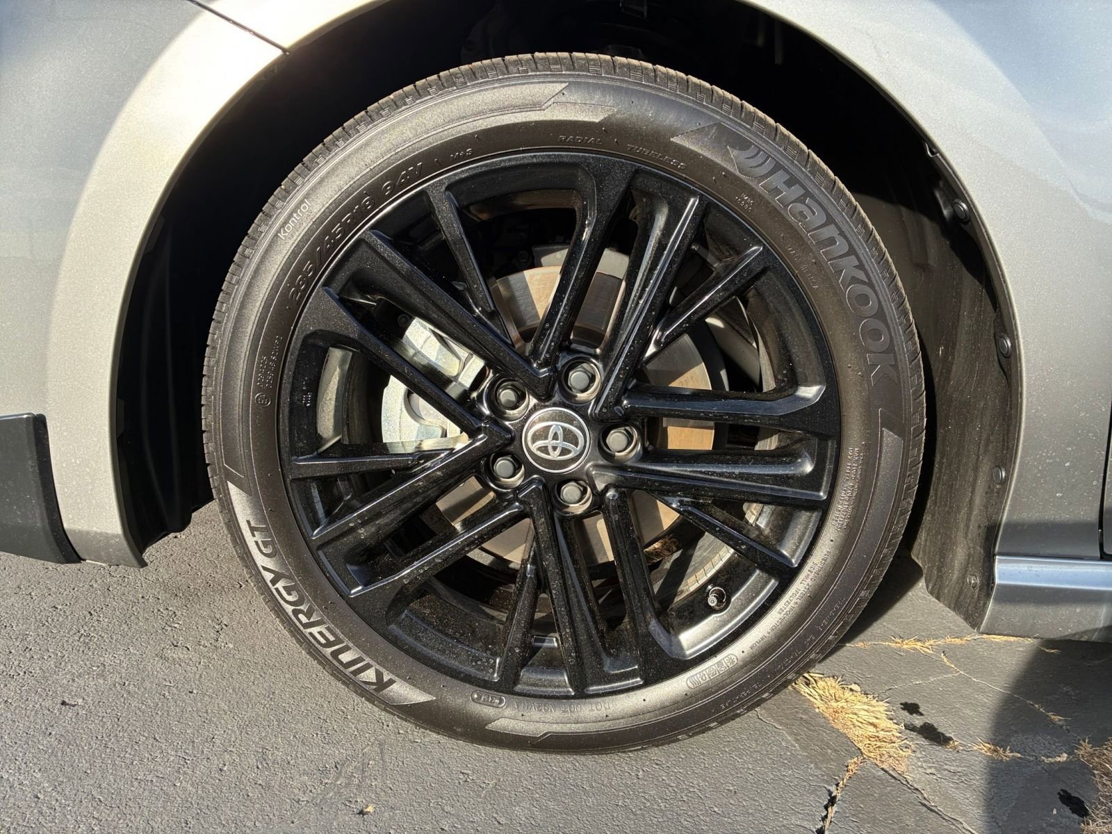 Thumbnail: 2025 Toyota Camry - 29