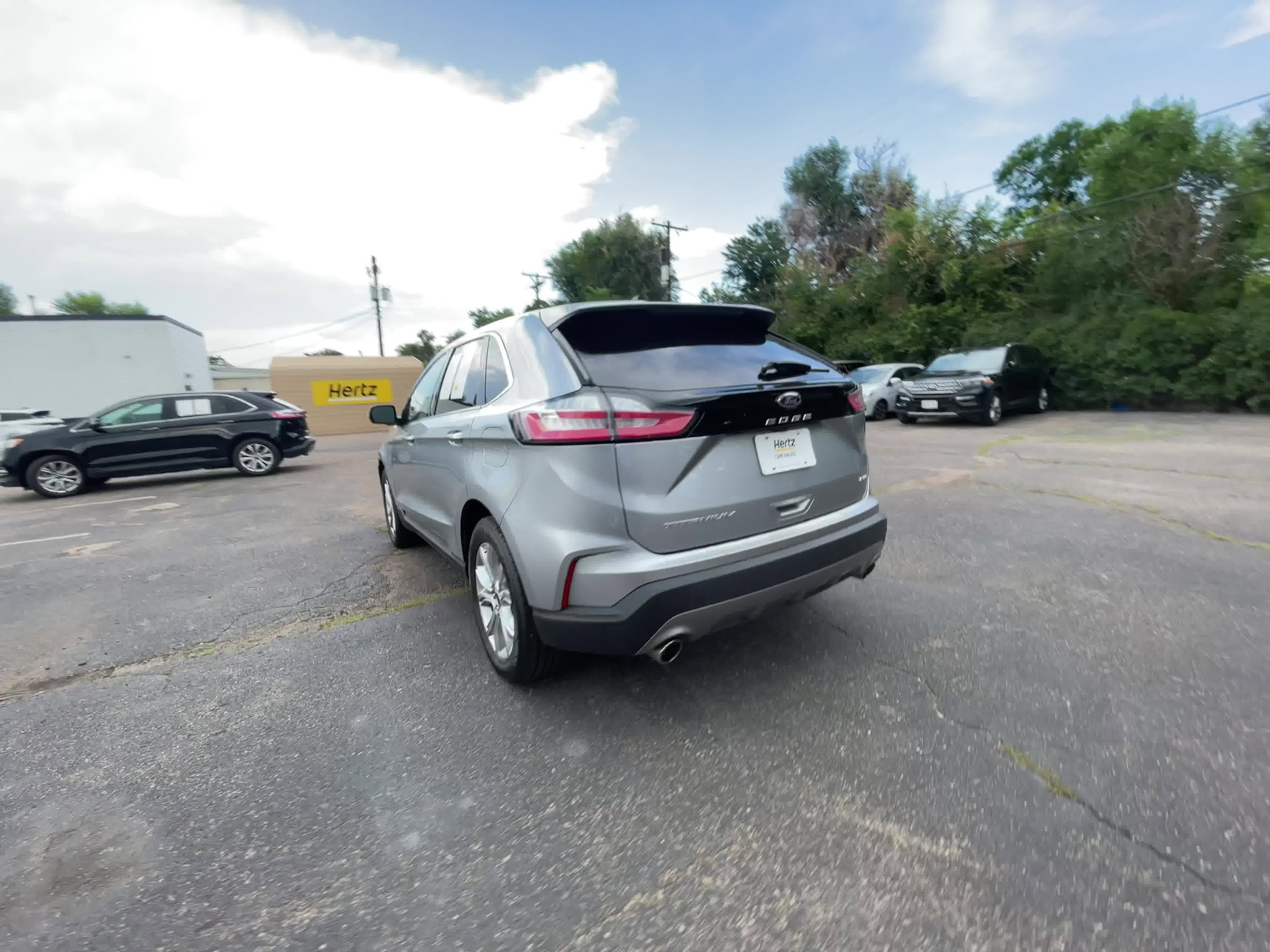 2023 Ford Edge Titanium 11