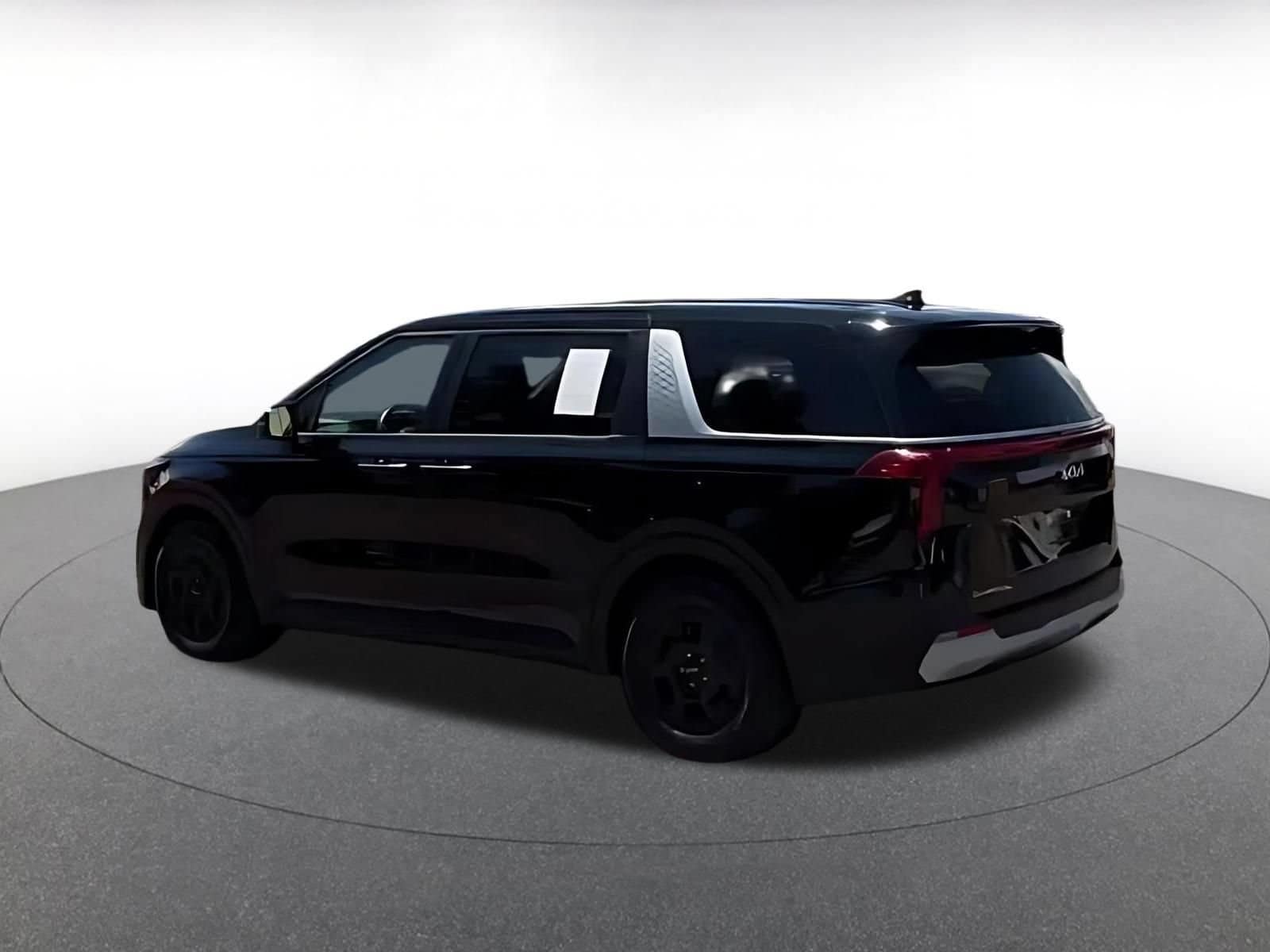 Thumbnail: 2026 Kia Carnival - 9