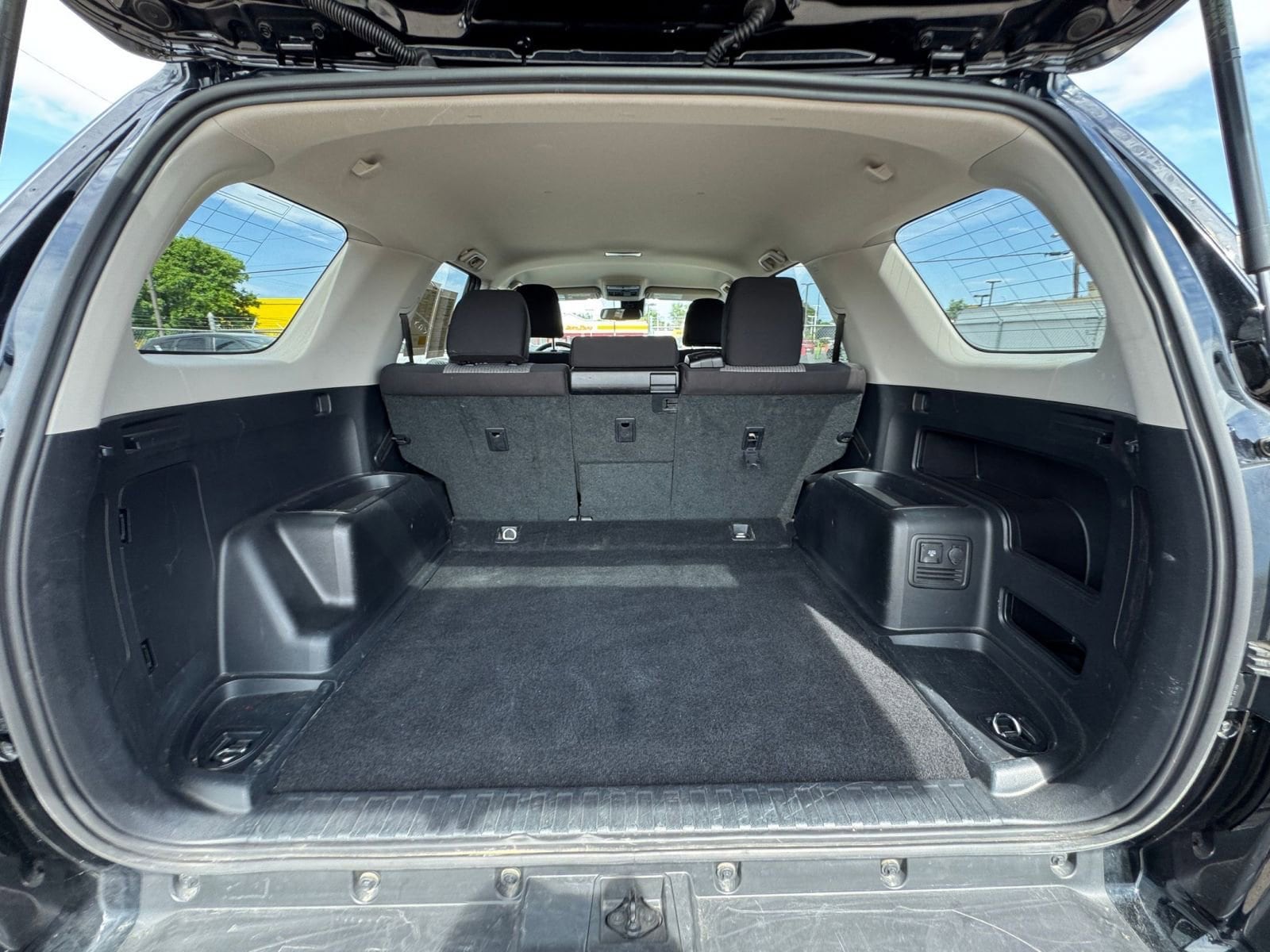2024 Toyota 4Runner SR5 31