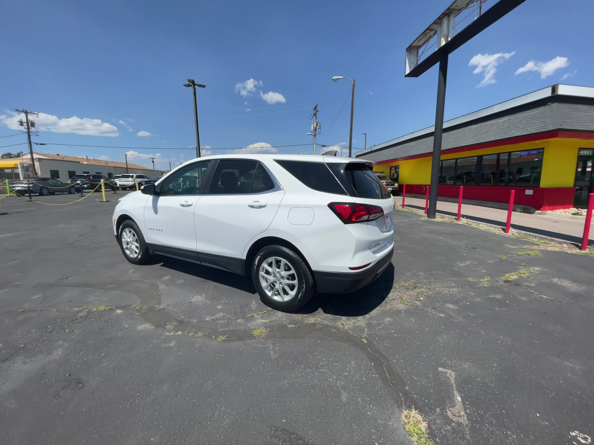 2022 Chevrolet Equinox LT 10