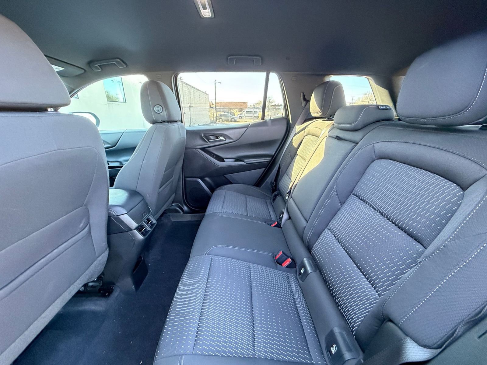 Thumbnail: 2025 Chevrolet Equinox - 25