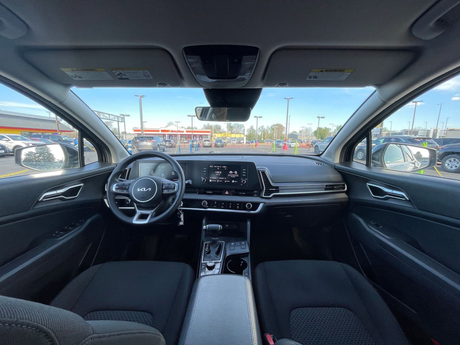 Thumbnail: 2024 Kia Sportage - 32