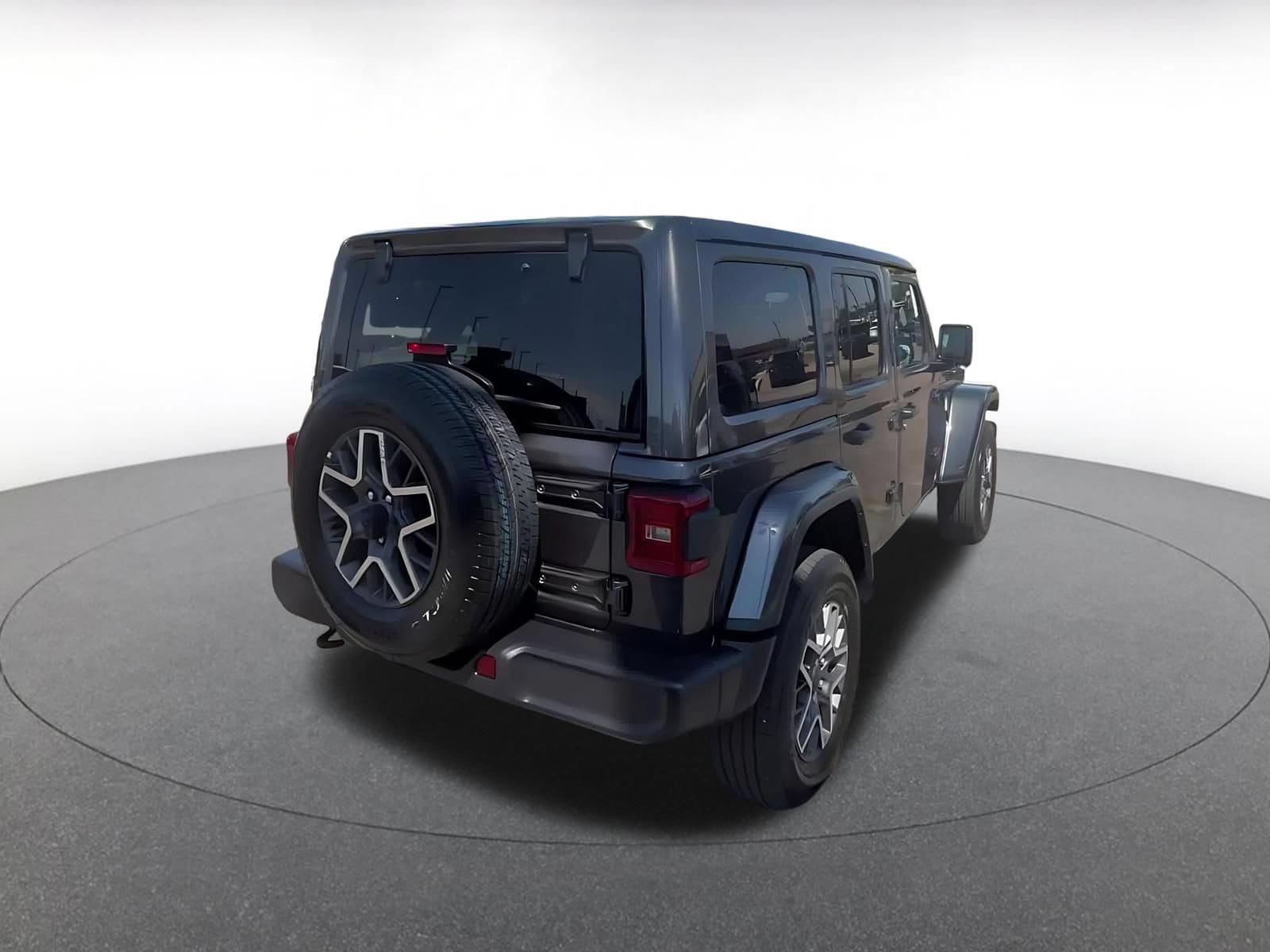 Thumbnail: 2025 Jeep Wrangler - 10