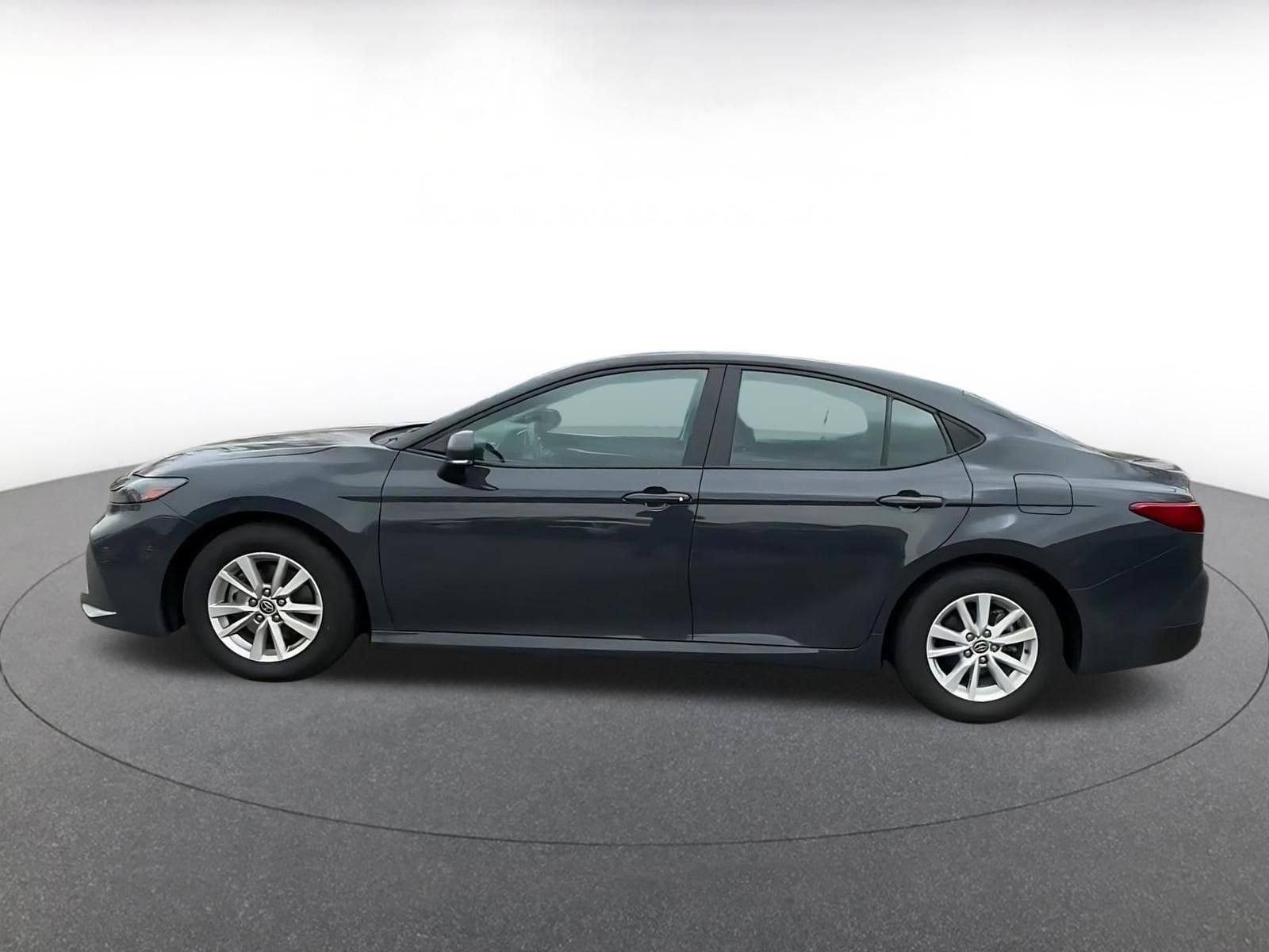 Thumbnail: 2025 Toyota Camry - 9