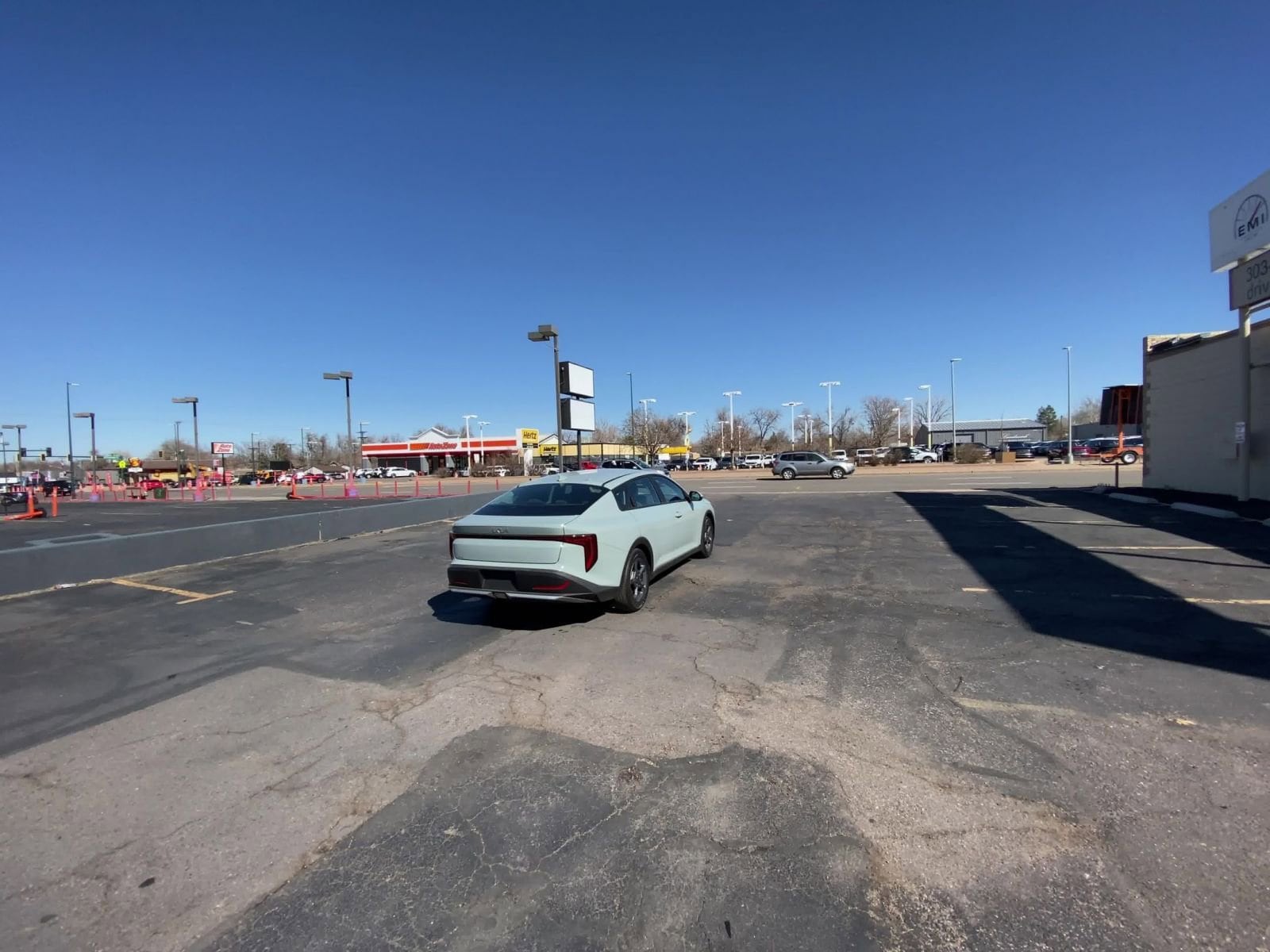 Thumbnail: 2025 Kia K4 - 14