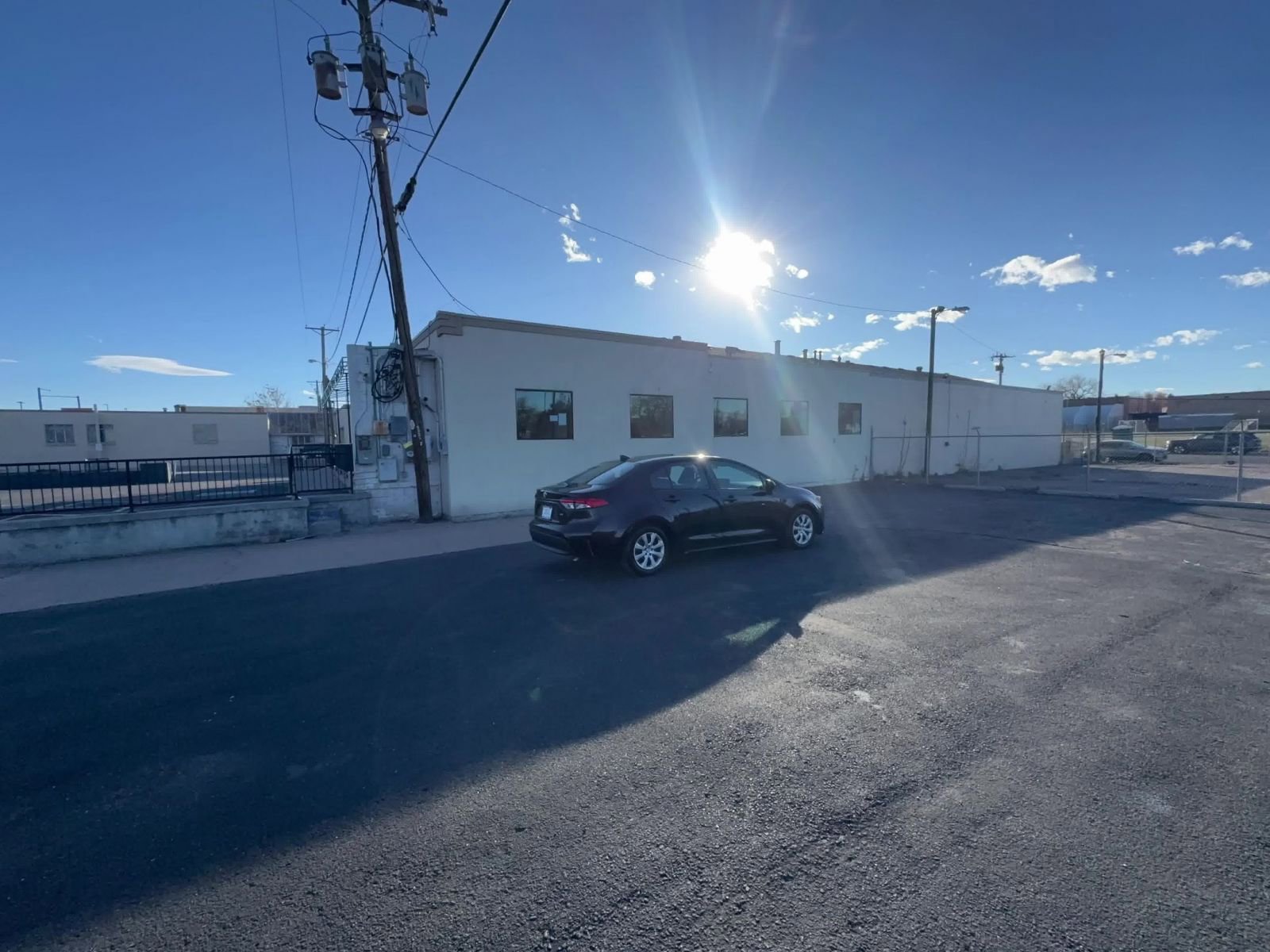 Thumbnail: 2025 Toyota Corolla - 10