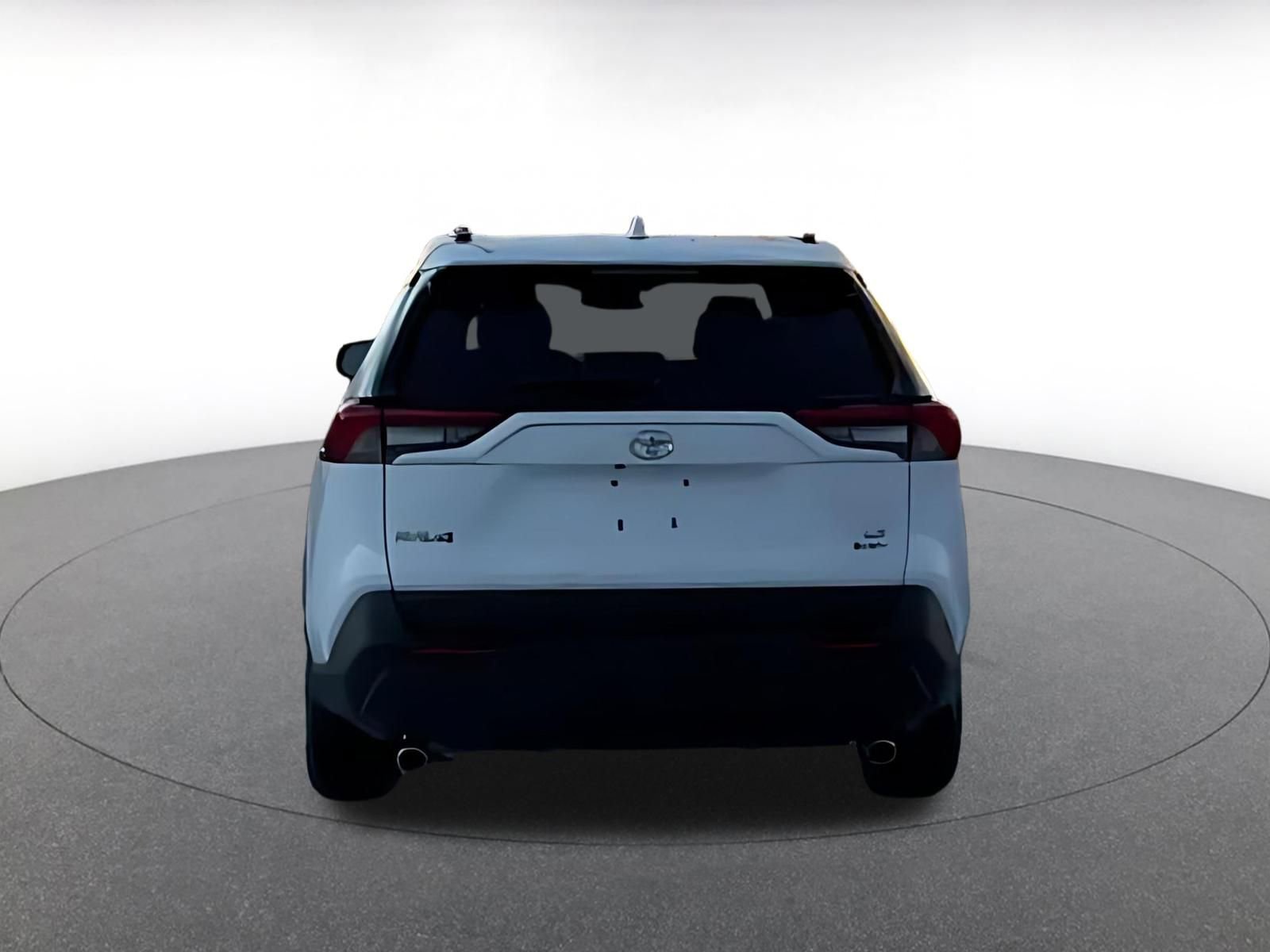 Thumbnail: 2025 Toyota RAV4 - 10