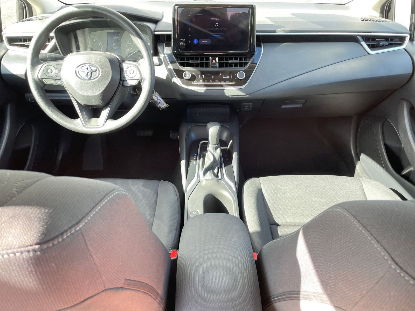 Thumbnail: 2024 Toyota Corolla - 27