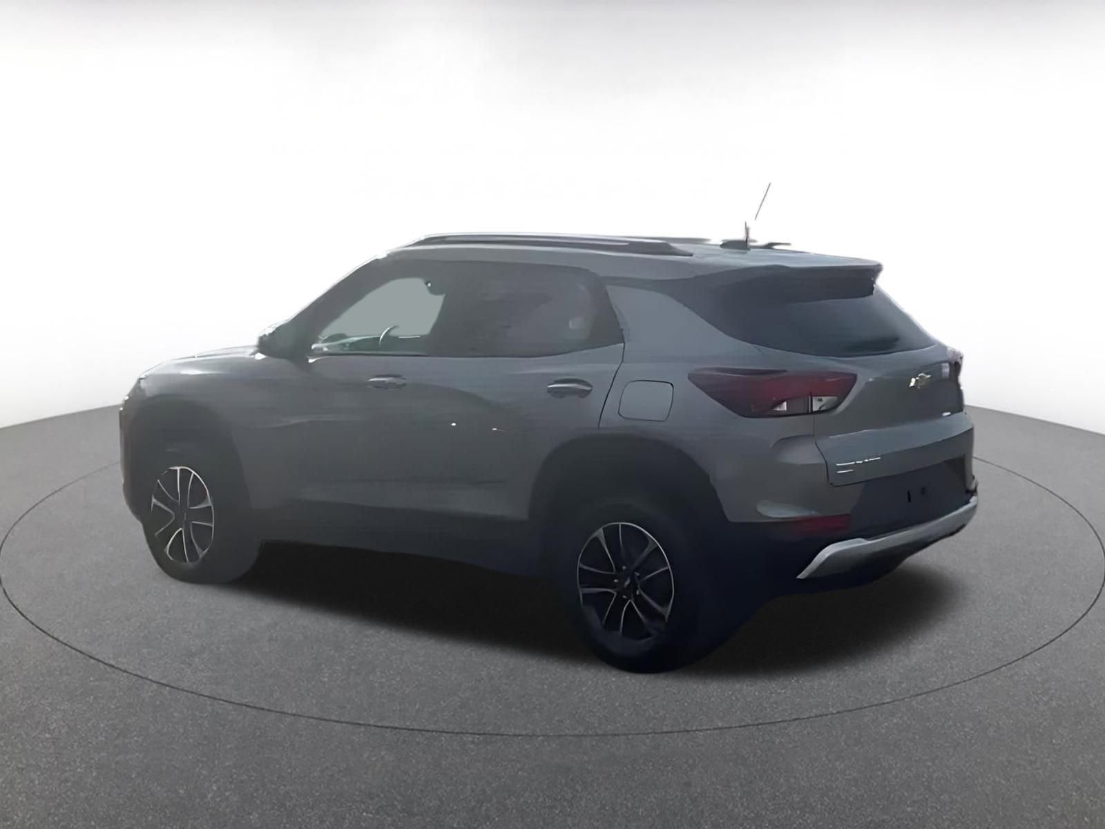 Thumbnail: 2025 Chevrolet TrailBlazer - 8