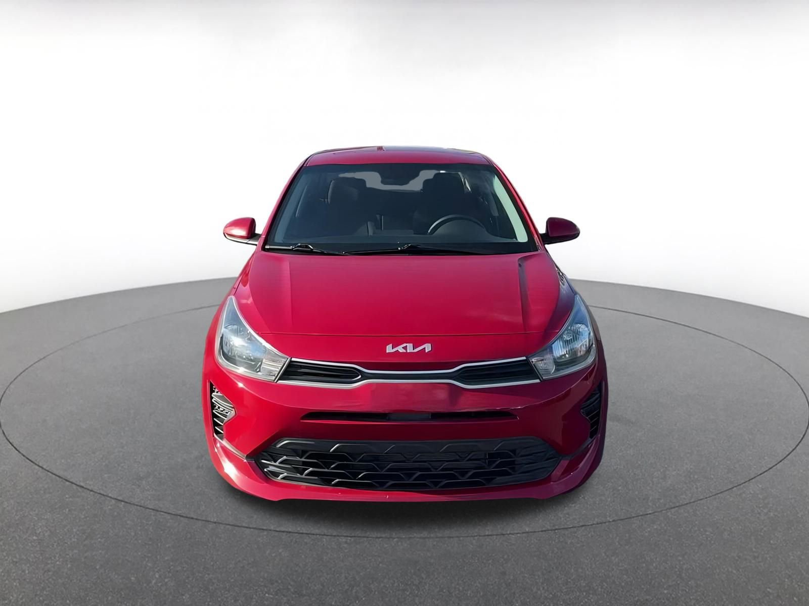 Thumbnail: 2023 Kia Rio - 3
