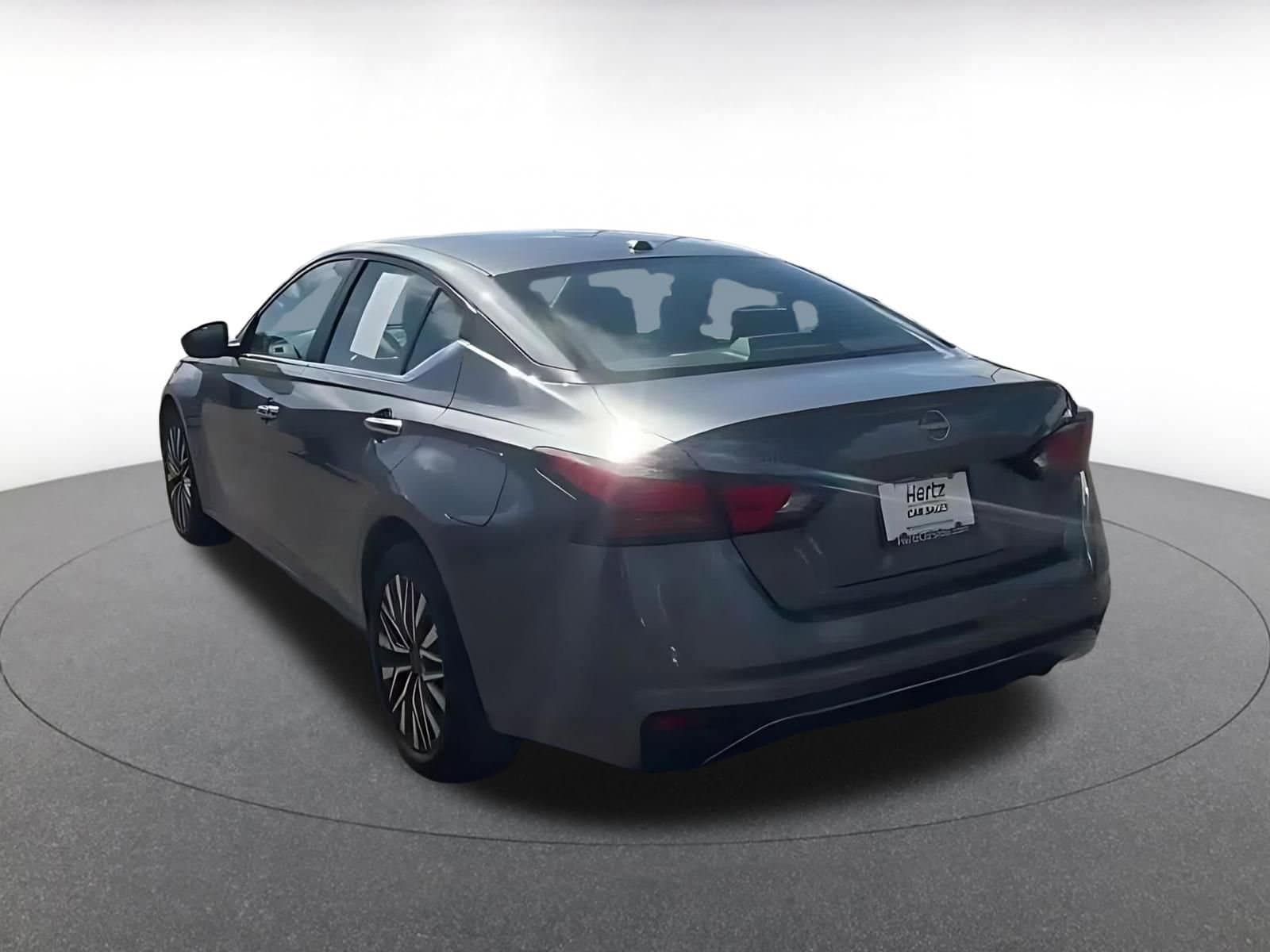 Thumbnail: 2025 Nissan Altima - 11
