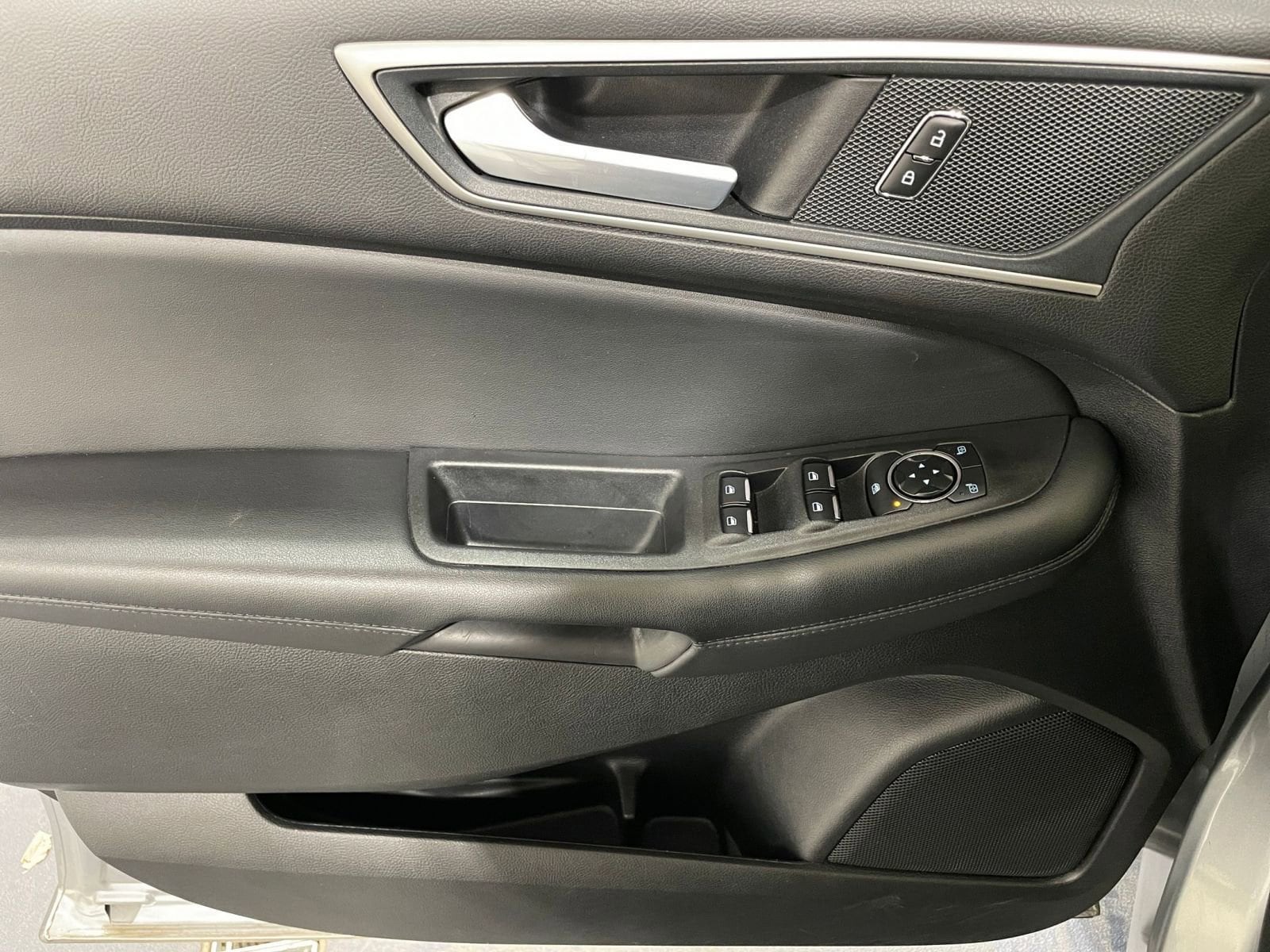 2024 Ford Edge SEL 20