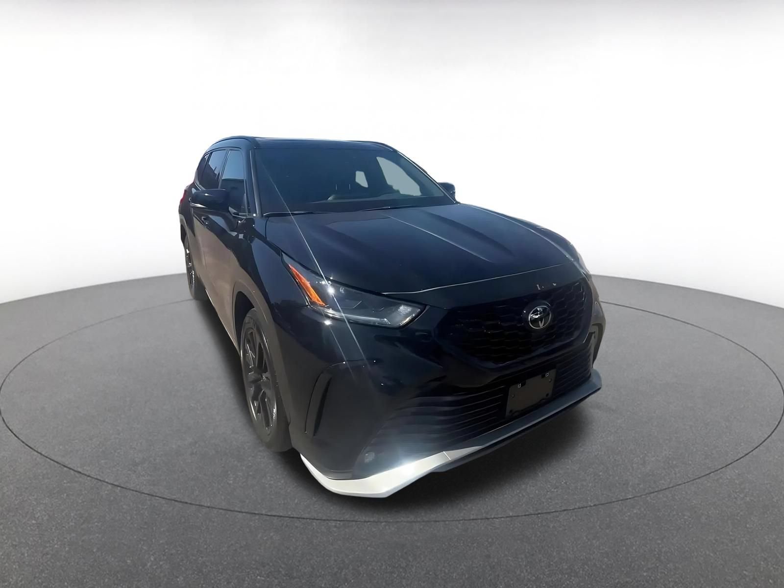 Thumbnail: 2025 Toyota Highlander - 3