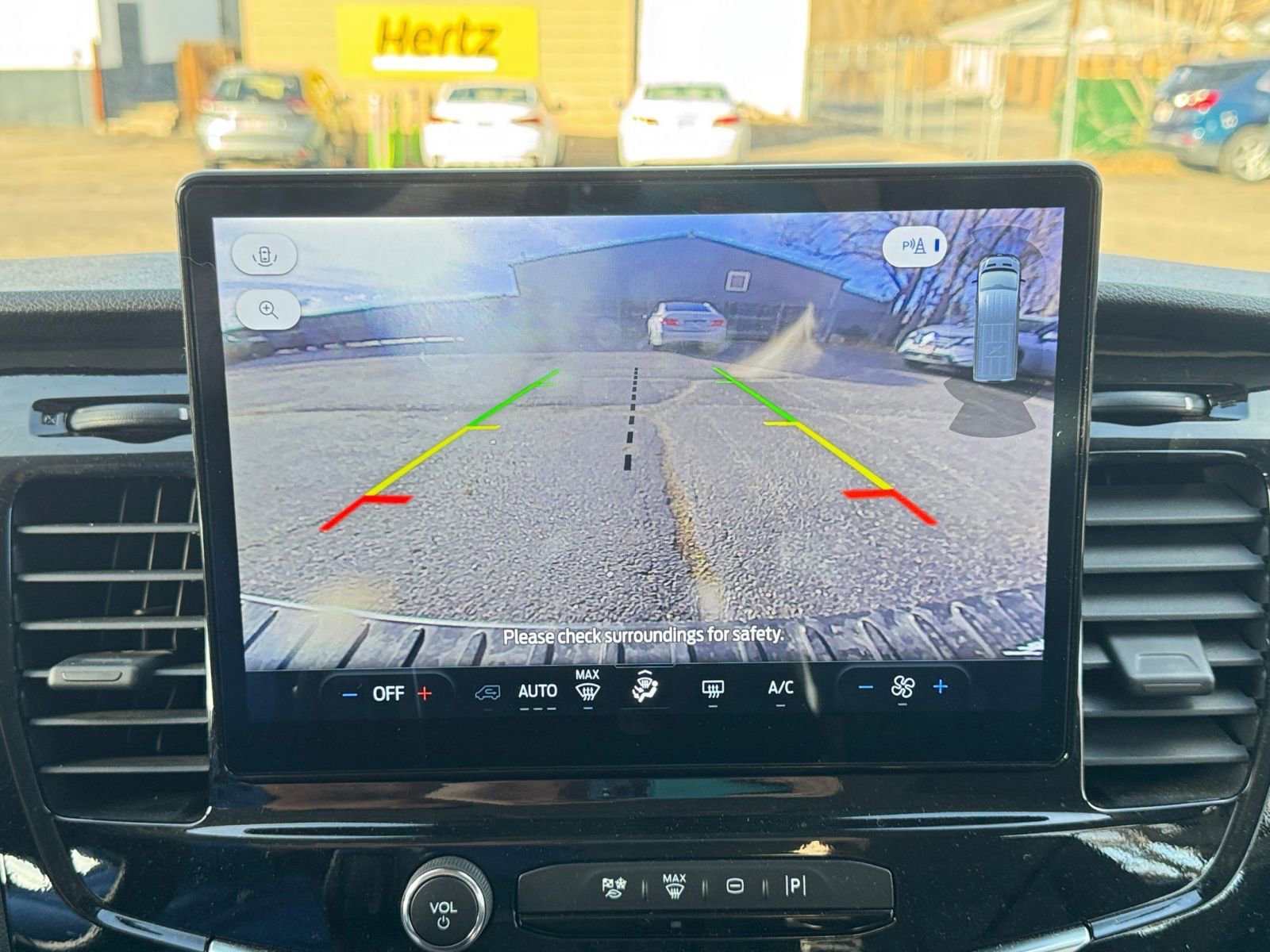 Thumbnail: 2024 Ford Econoline - 17