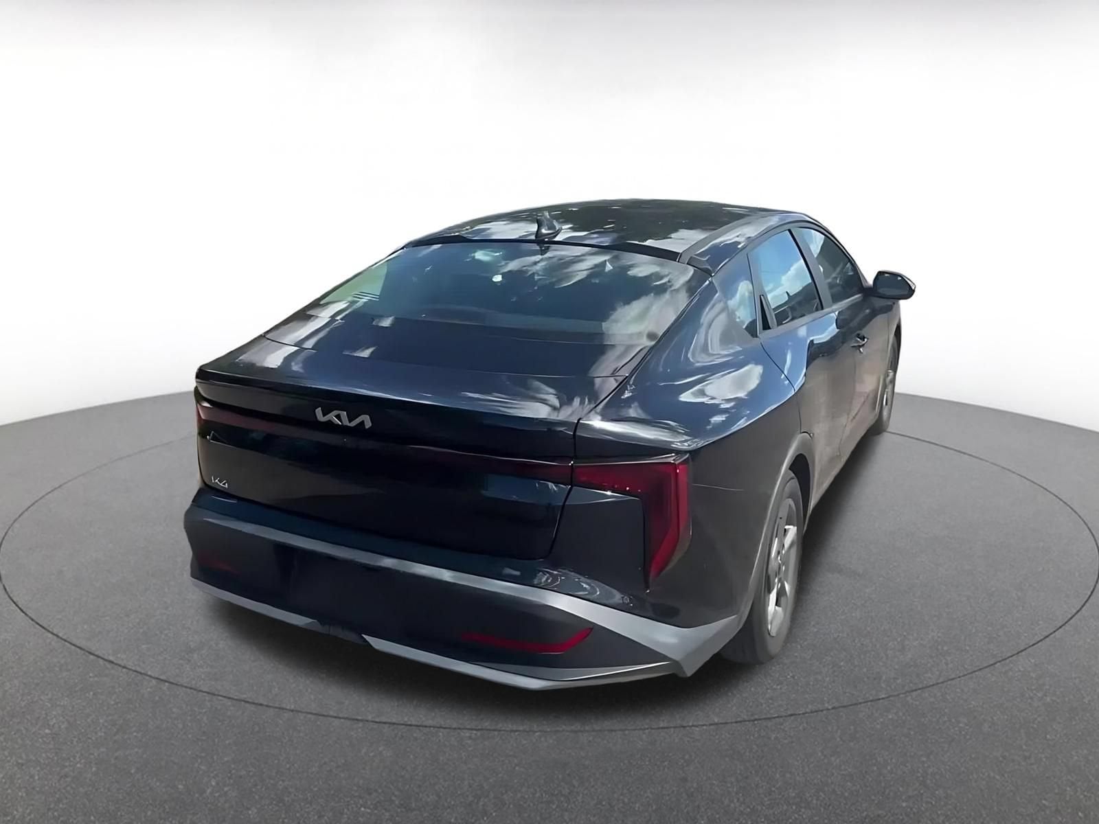 Thumbnail: 2025 Kia K4 - 12