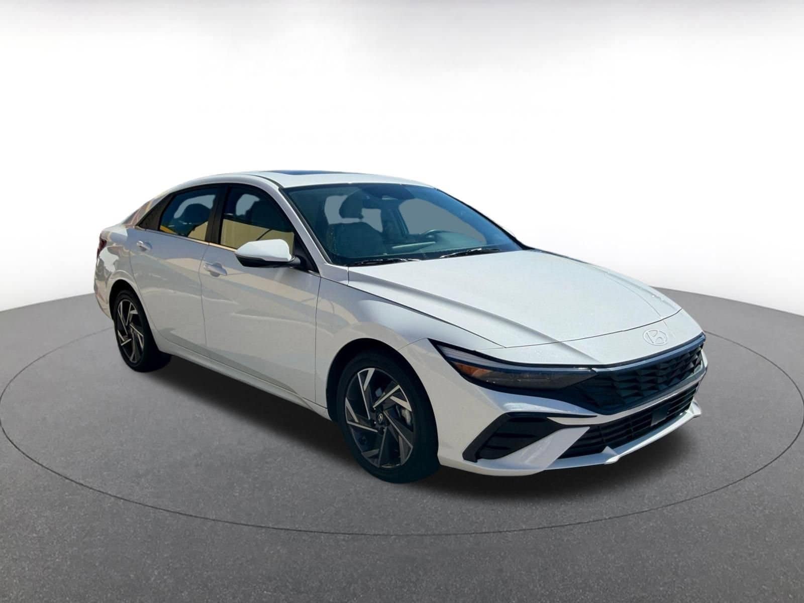 Thumbnail: 2025 Hyundai Elantra - 1